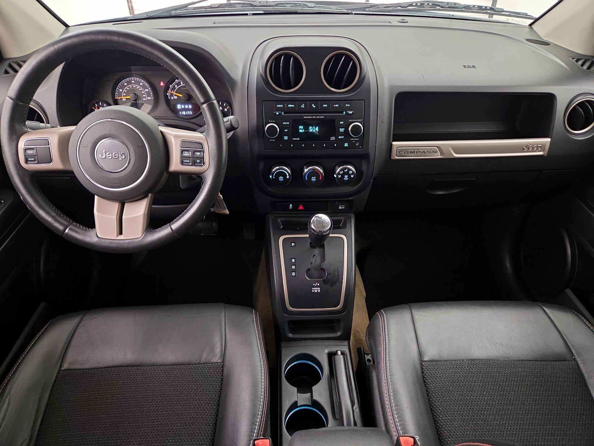 Thumbnail: 2016 Jeep Compass - 9