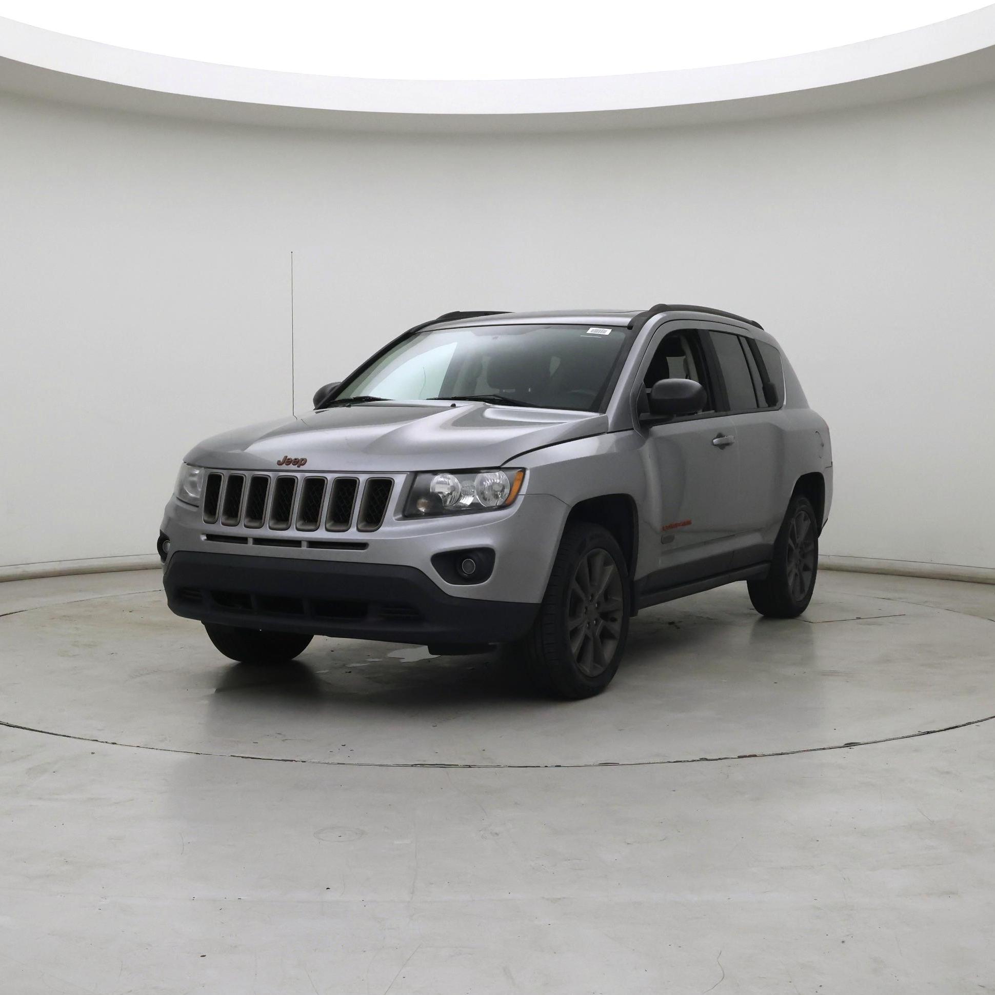 Thumbnail: 2016 Jeep Compass - 4