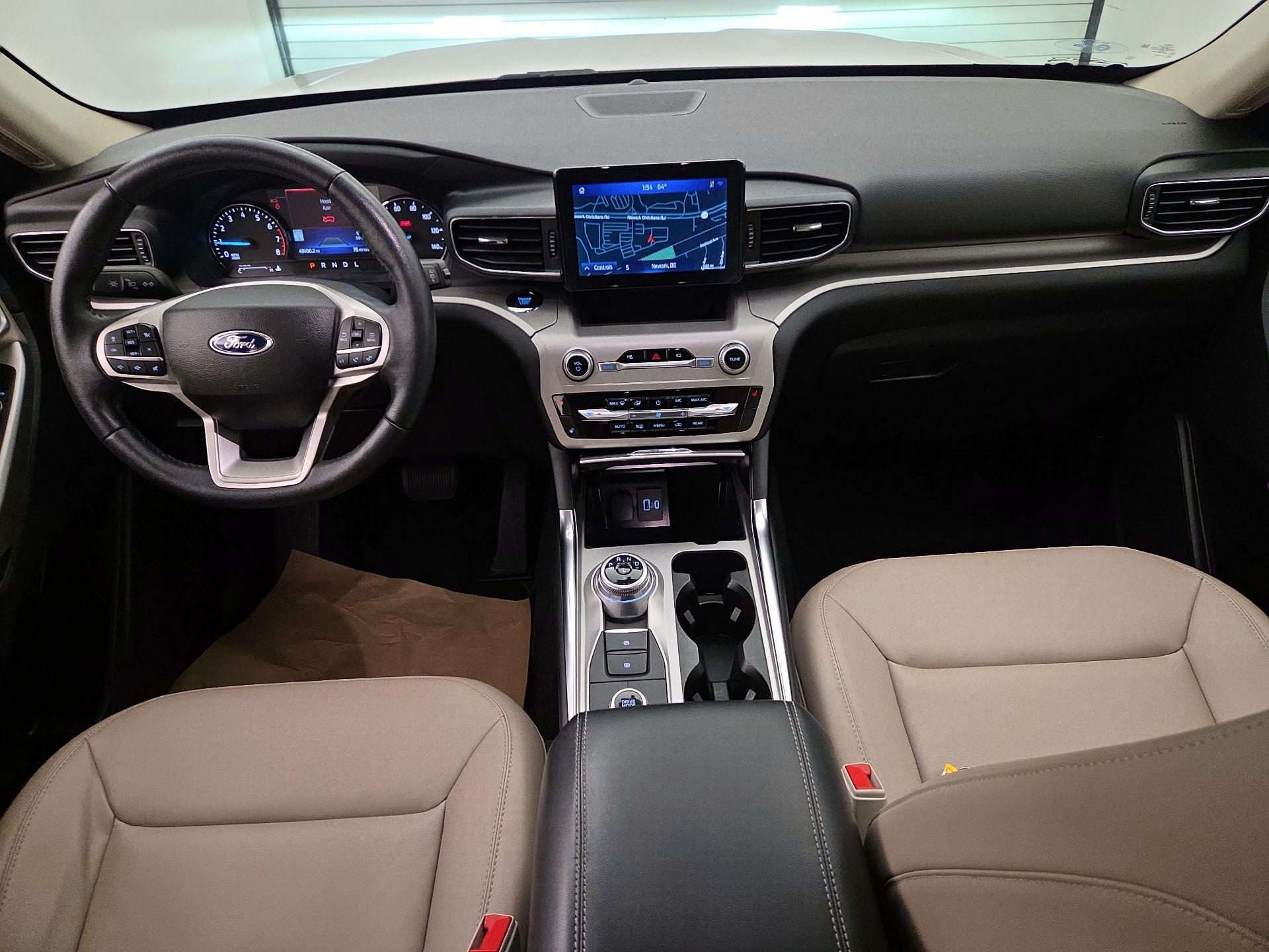Thumbnail: 2022 Ford Explorer - 9