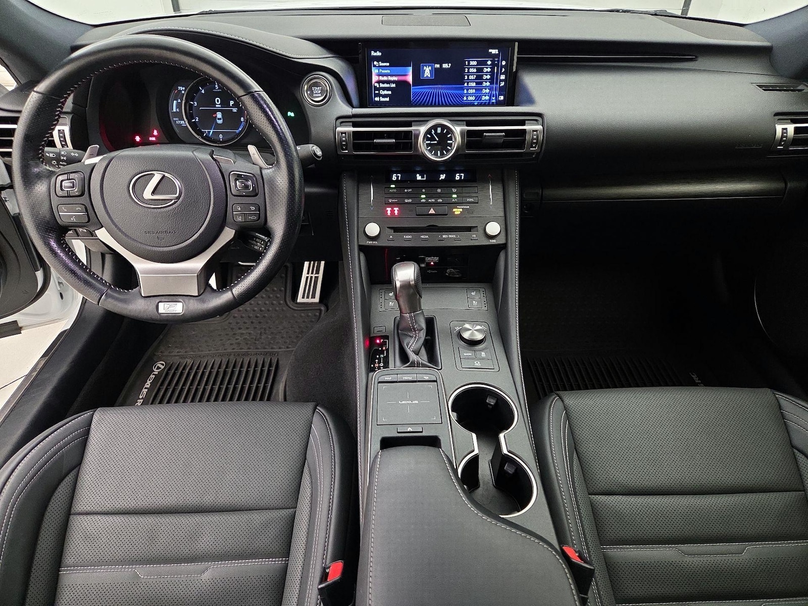 Apple CarPlay® & Android Auto™