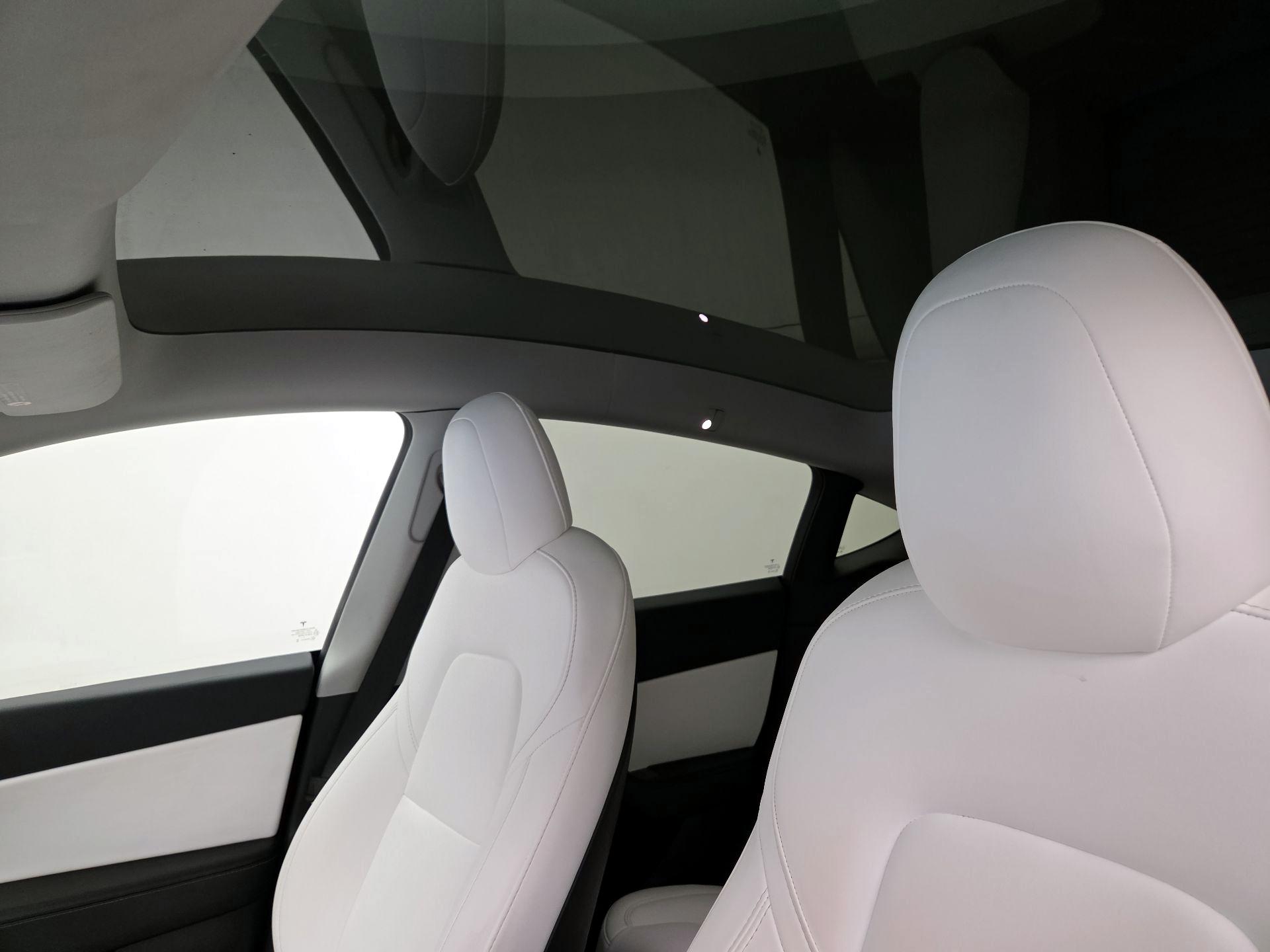 Thumbnail: 2021 Tesla Model Y - 18