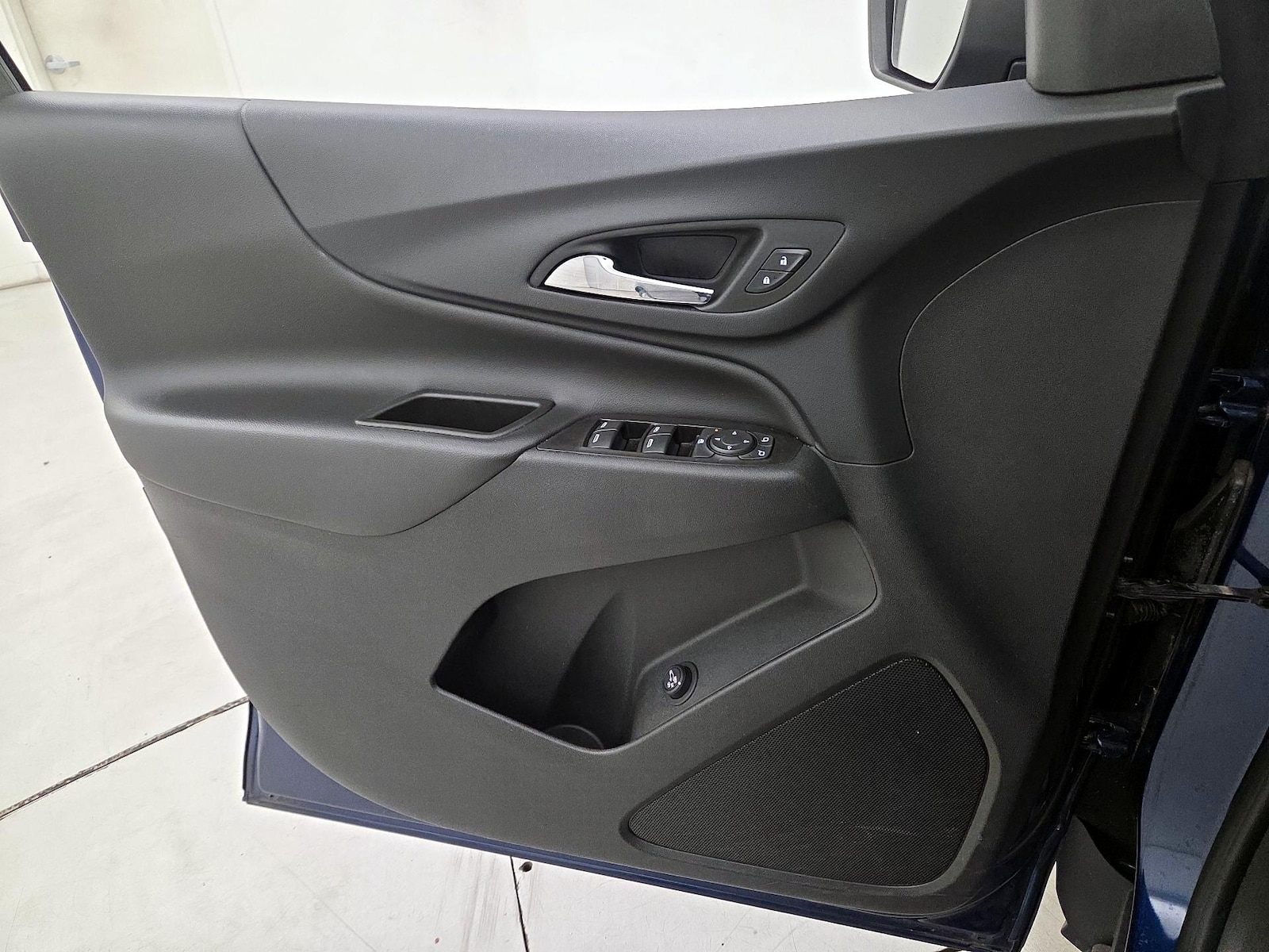 2022 Chevrolet Equinox LT - Photo 13