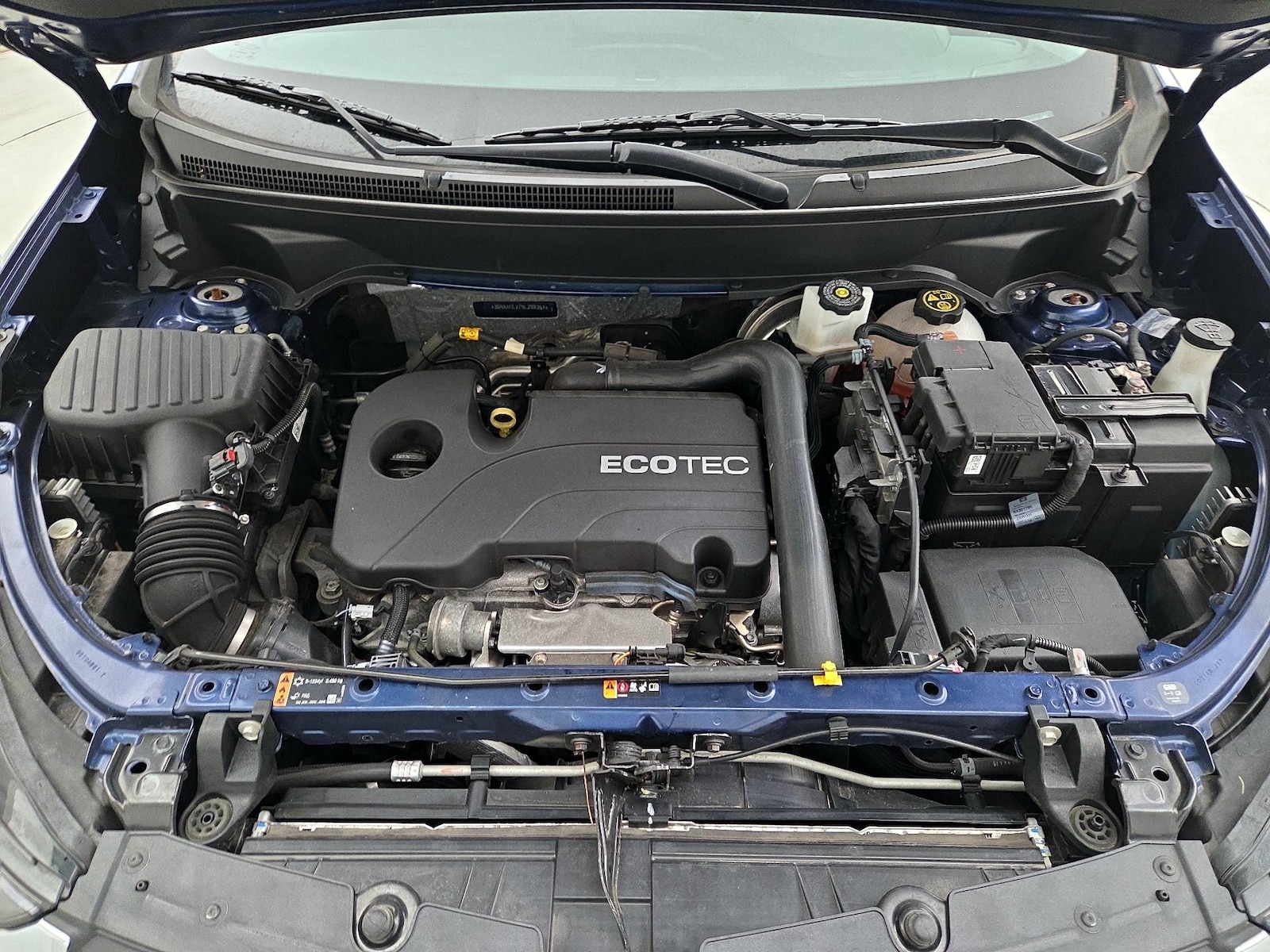 2022 Chevrolet Equinox LT - Photo 21
