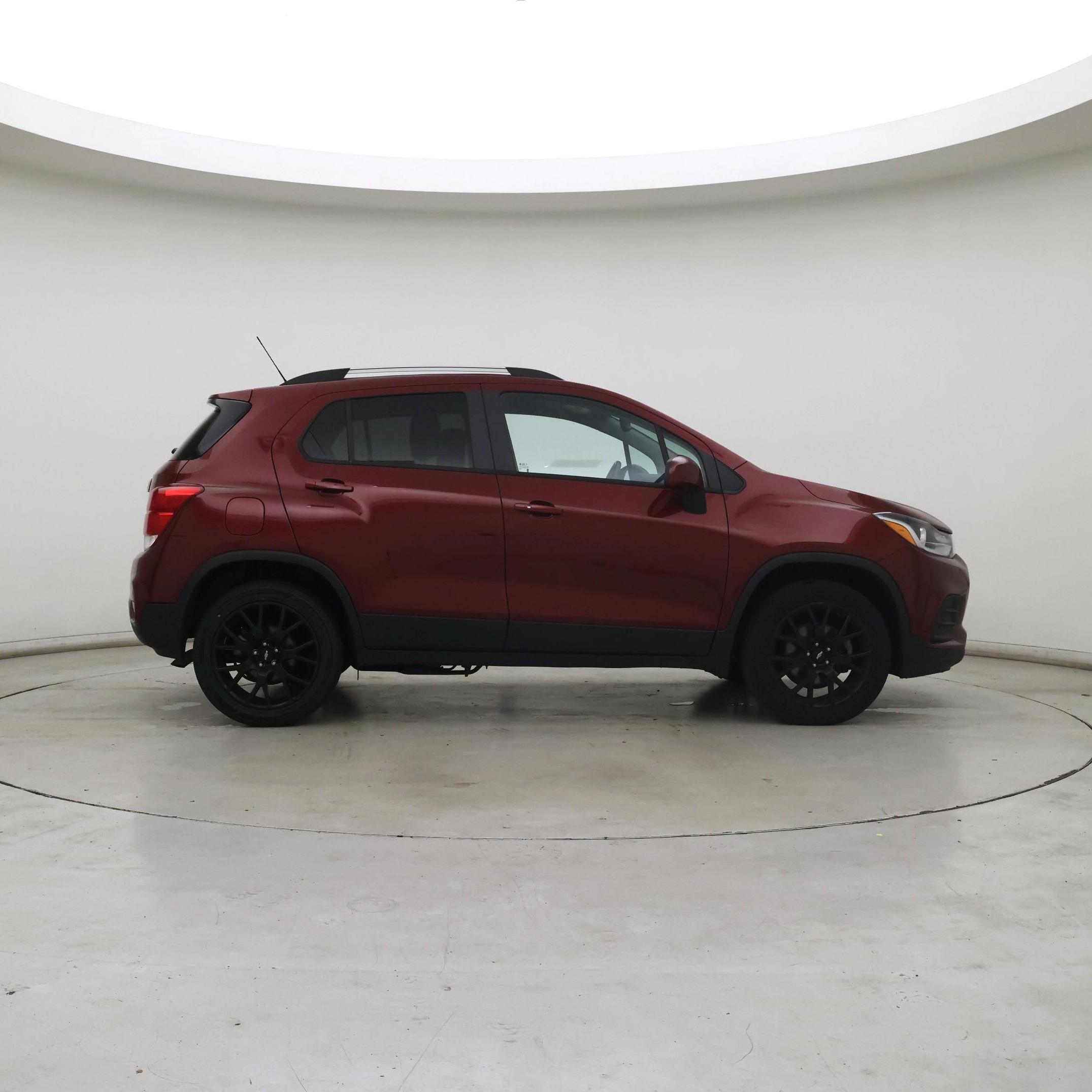 Thumbnail: 2021 Chevrolet Trax - 7