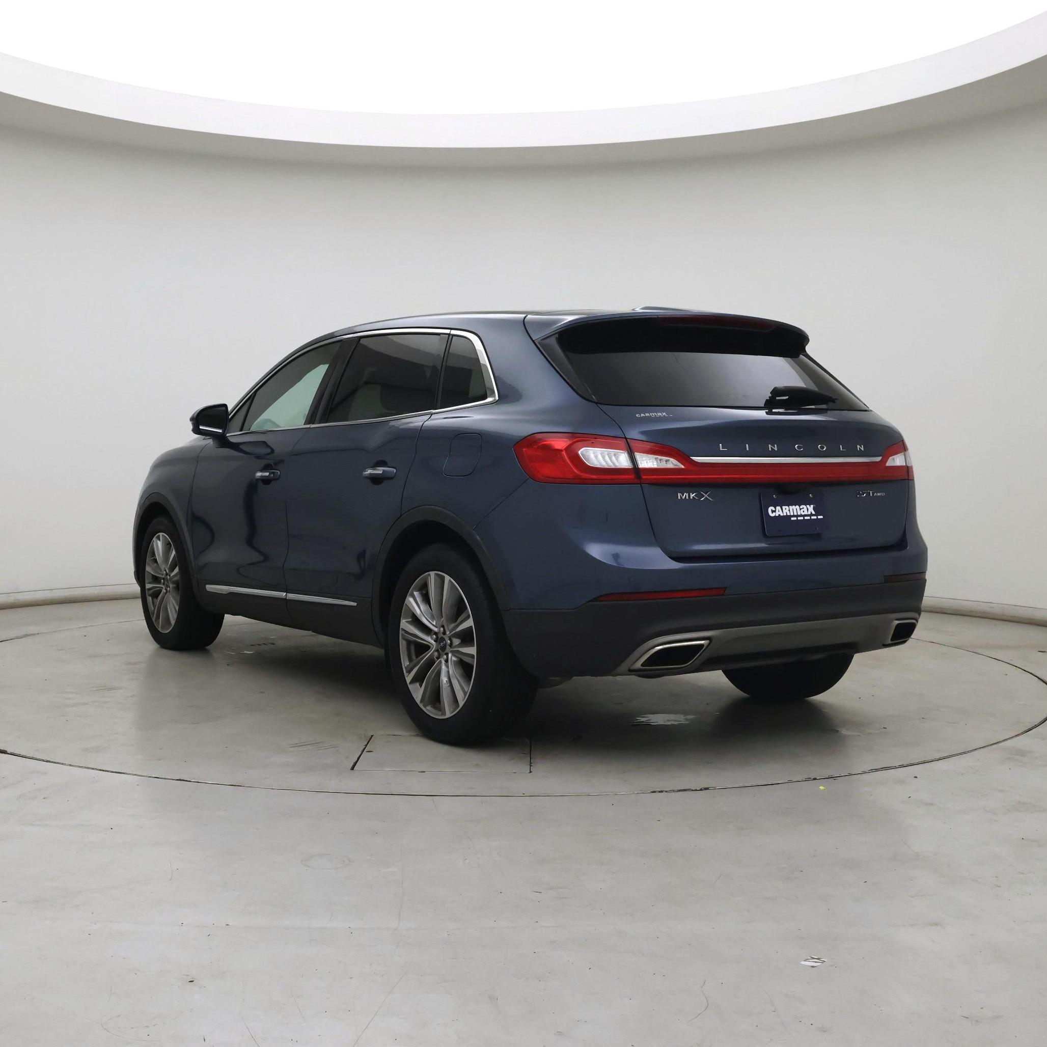 Thumbnail: 2018 Lincoln MKX - 2