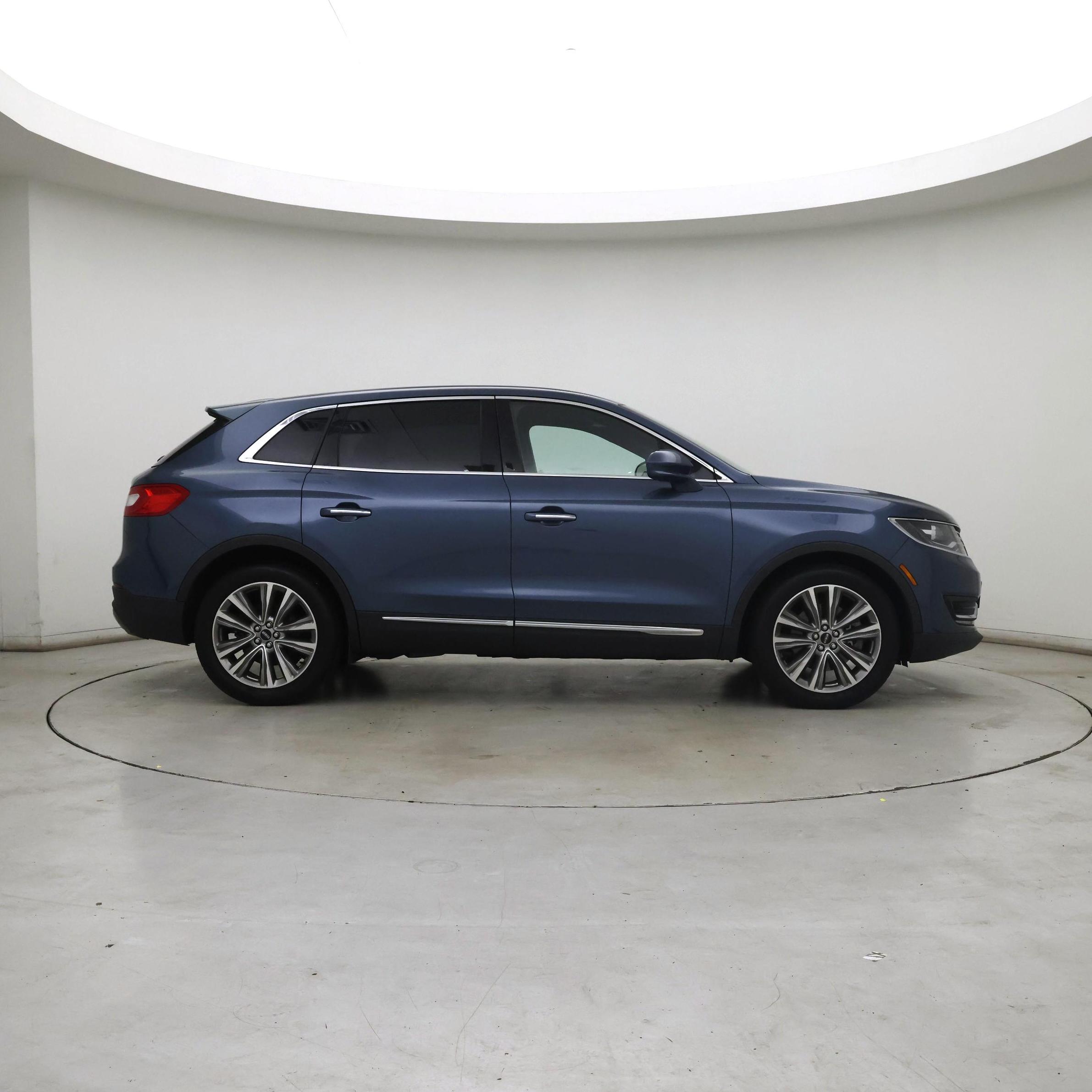 Thumbnail: 2018 Lincoln MKX - 7