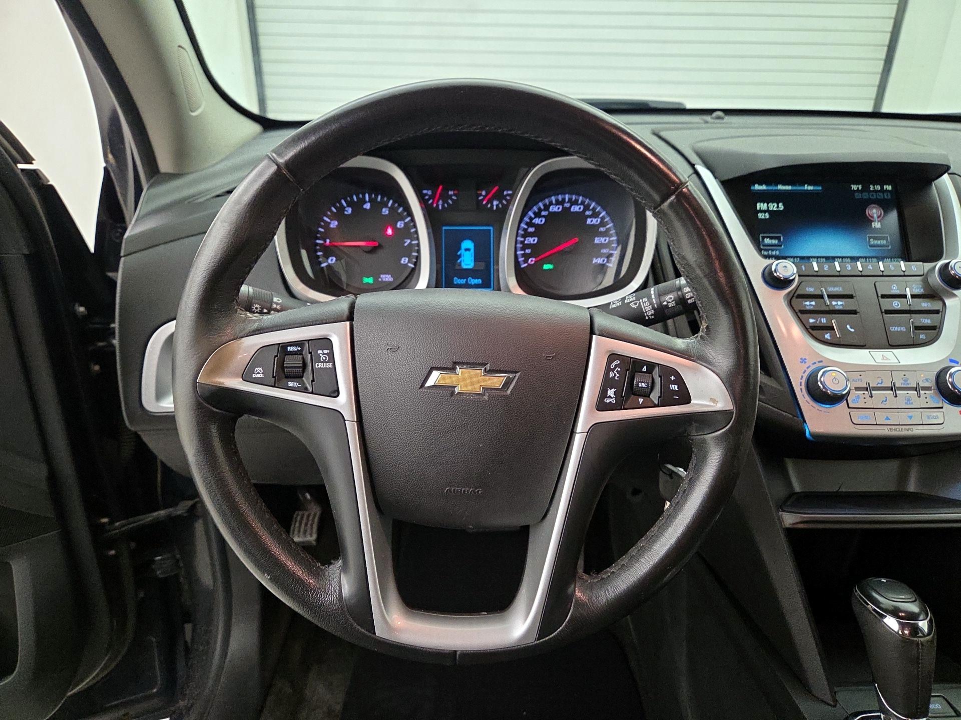 Thumbnail: 2017 Chevrolet Equinox - 10