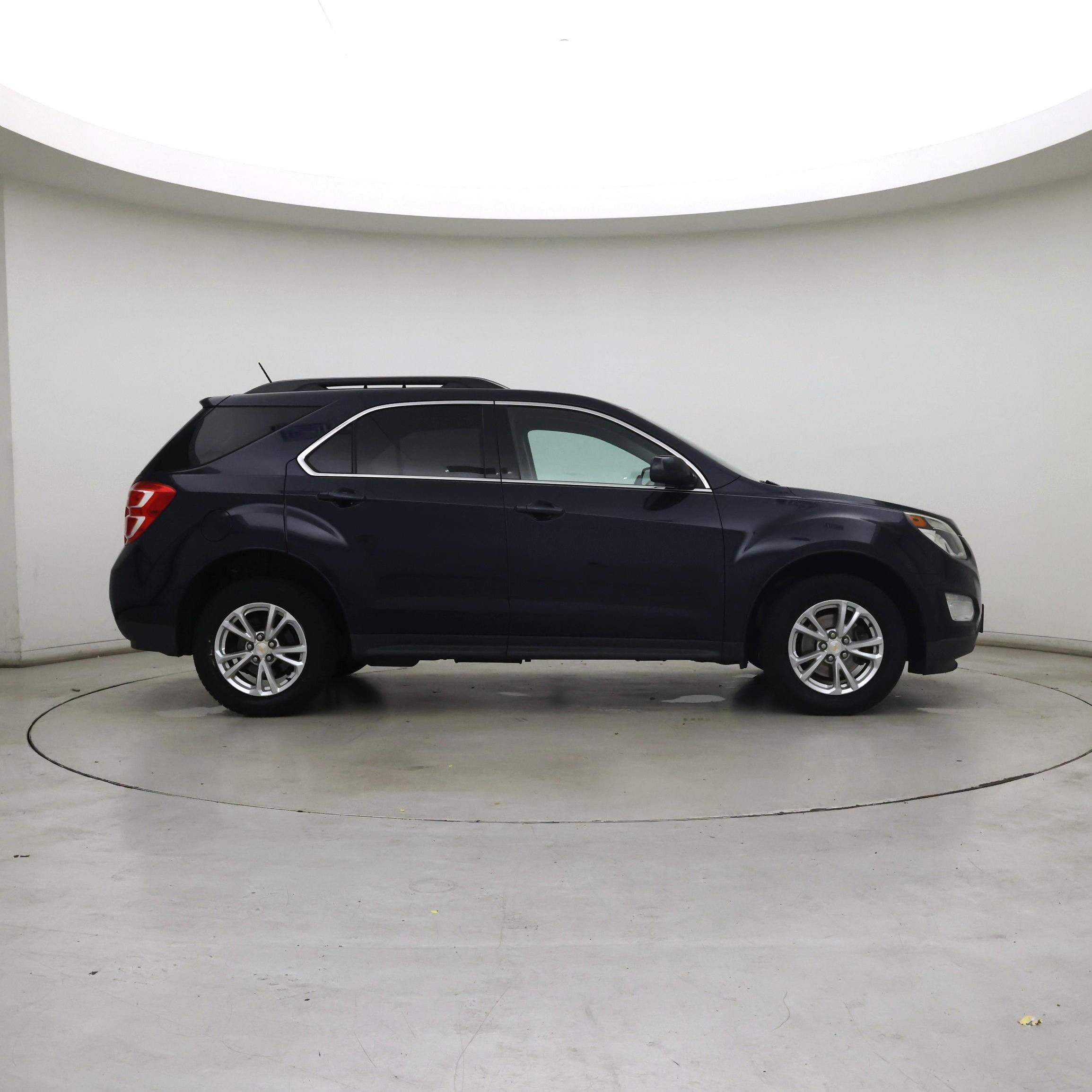 Thumbnail: 2017 Chevrolet Equinox - 7