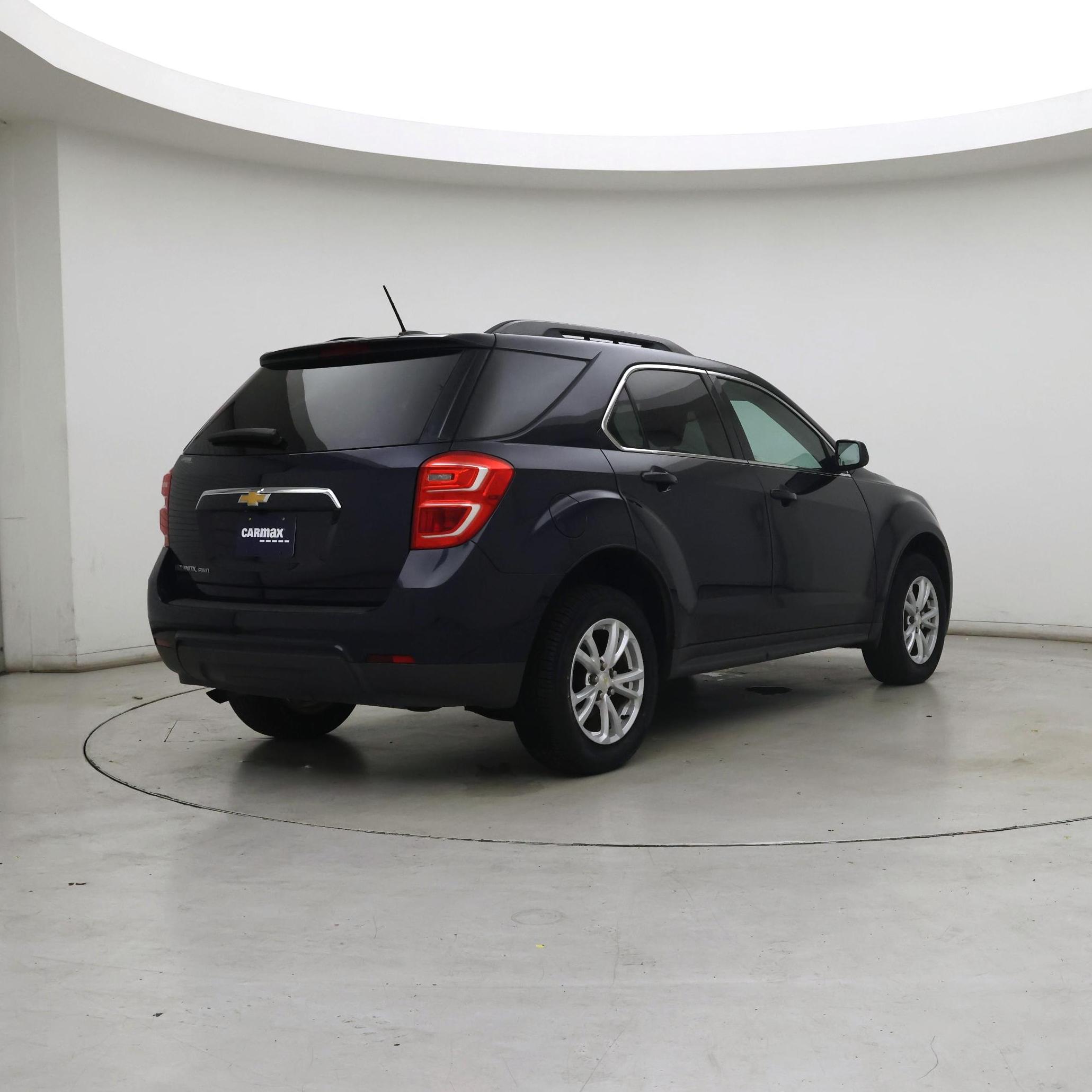 Thumbnail: 2017 Chevrolet Equinox - 8