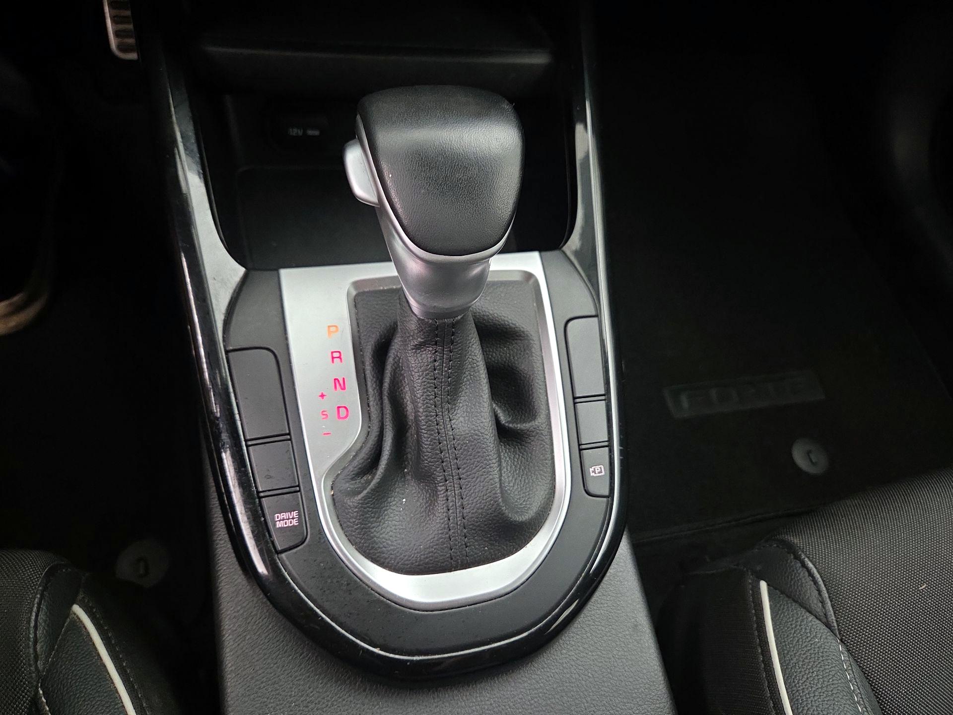 Thumbnail: 2024 Kia Forte - 18