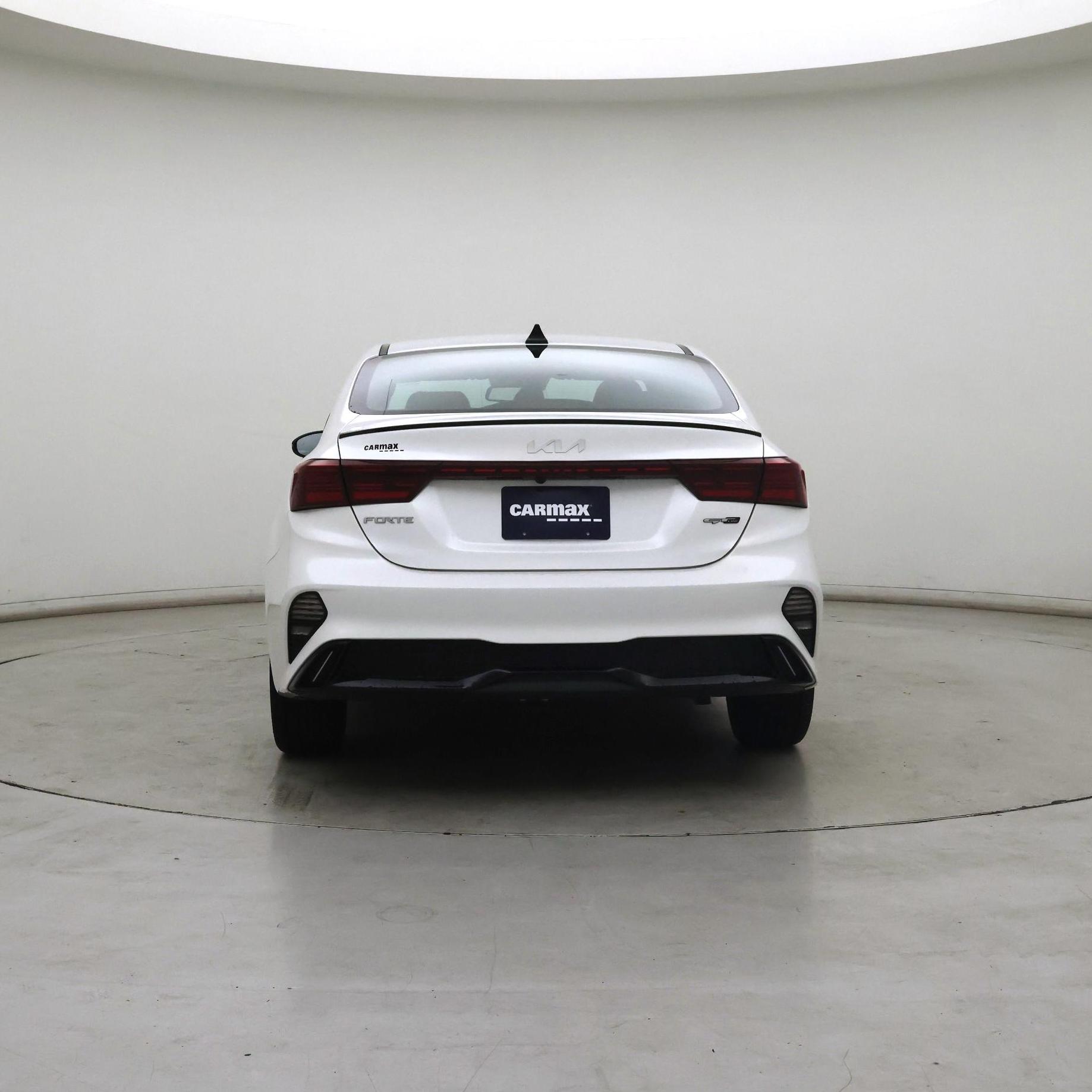 Thumbnail: 2024 Kia Forte - 6