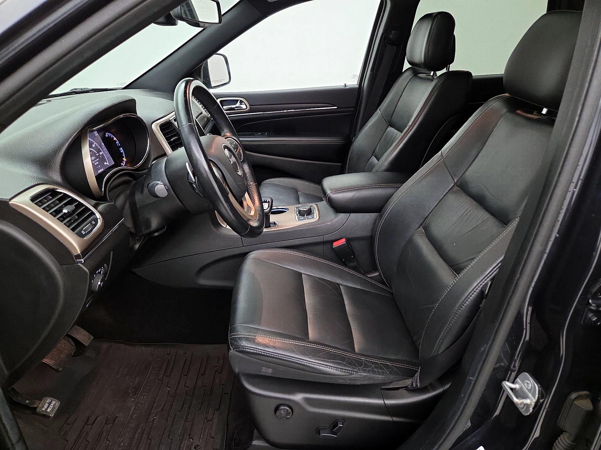 Thumbnail: 2014 Jeep Grand Cherokee - 11
