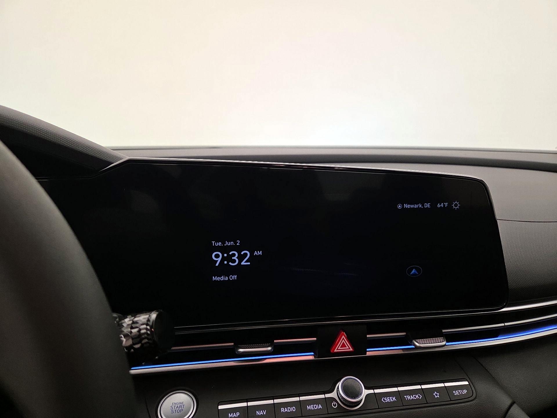 Thumbnail: 2024 Hyundai Elantra - 16
