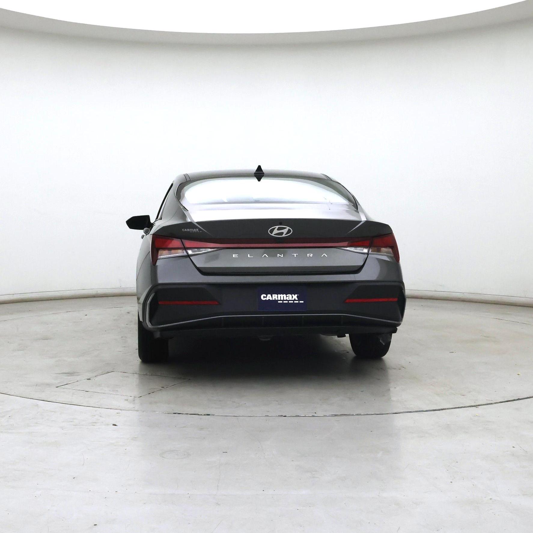 Thumbnail: 2024 Hyundai Elantra - 6