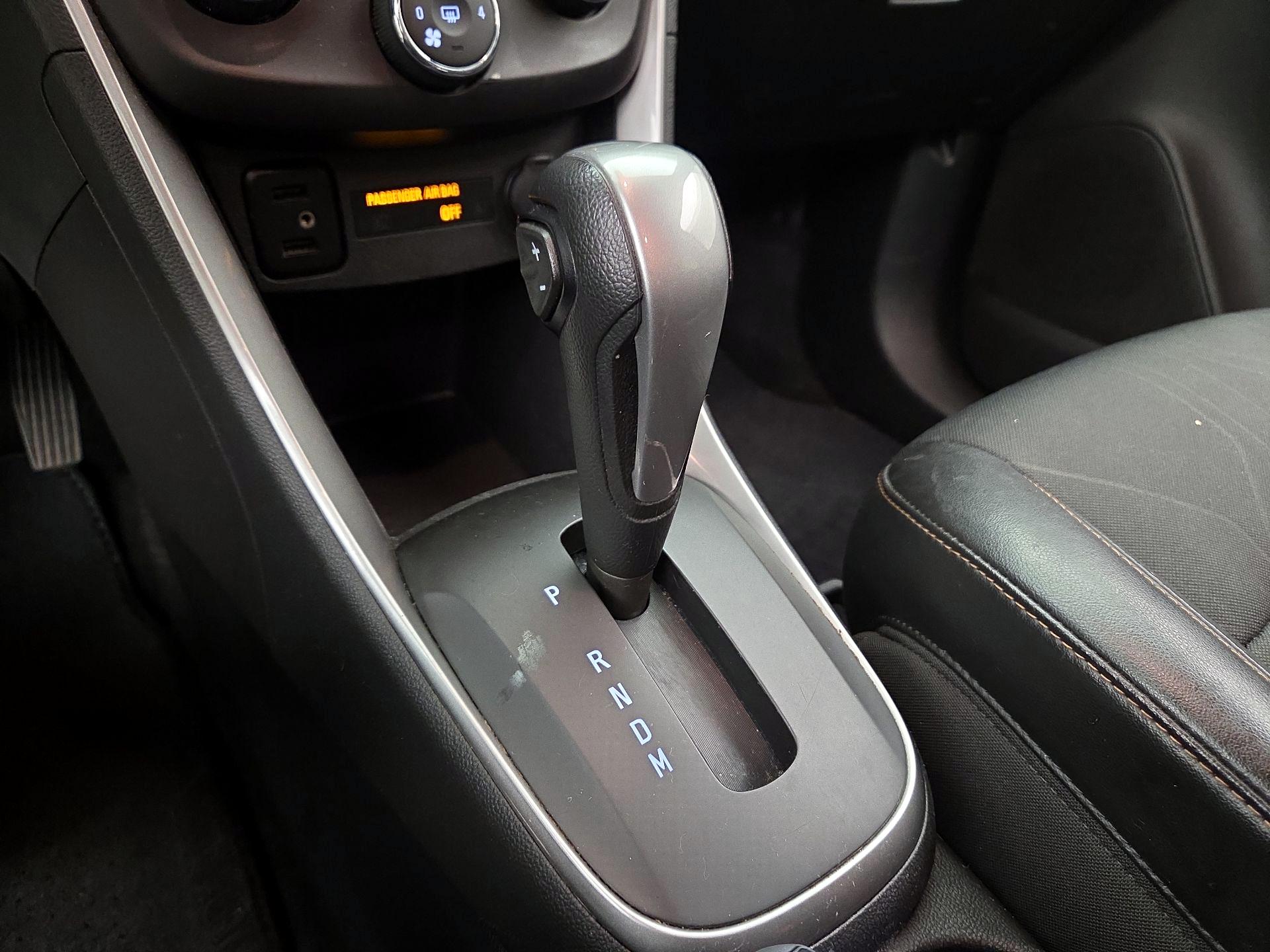 Thumbnail: 2018 Chevrolet Trax - 17
