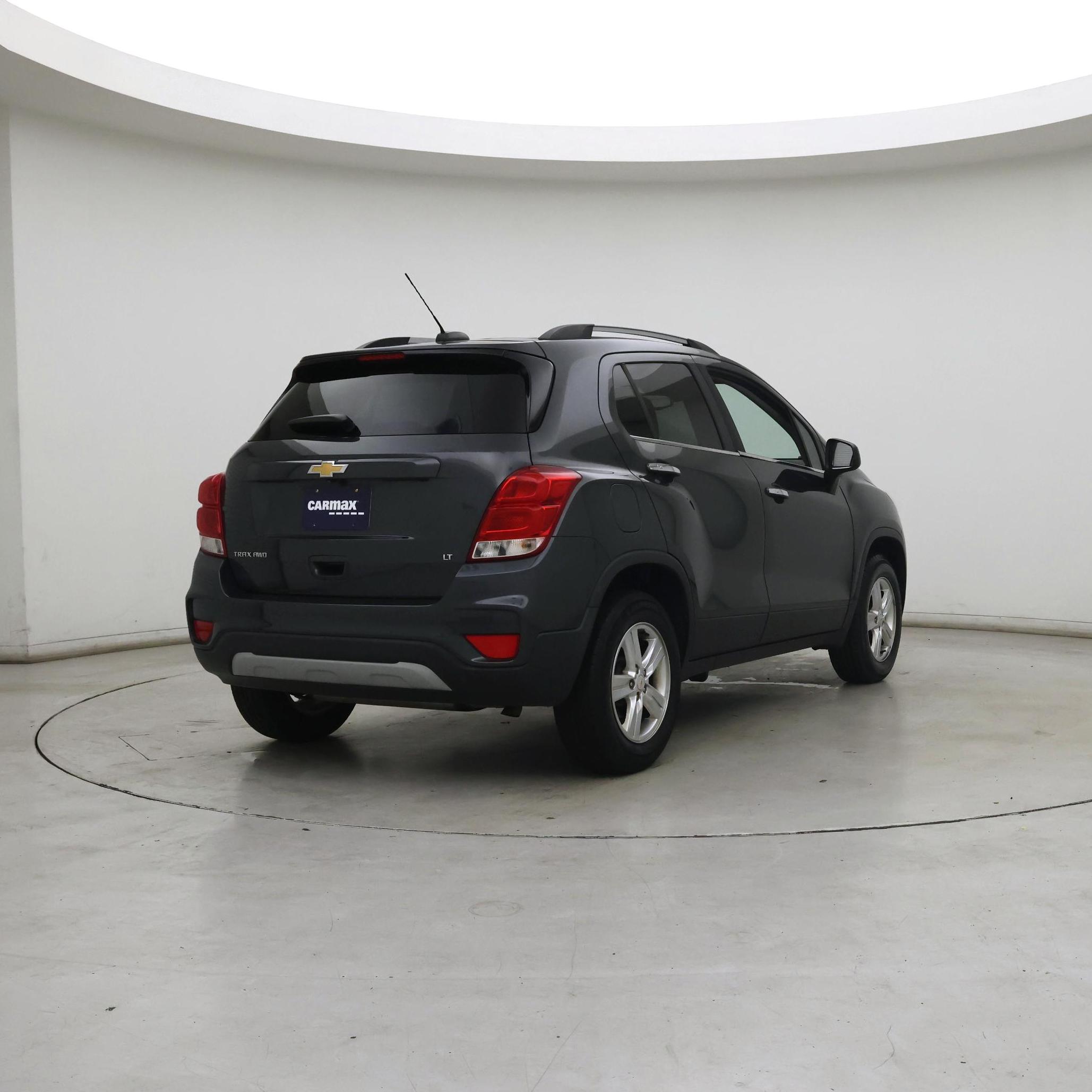 Thumbnail: 2018 Chevrolet Trax - 8