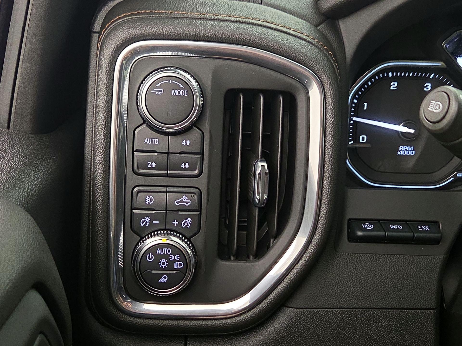 Thumbnail: 2023 GMC Sierra 3500 - 13