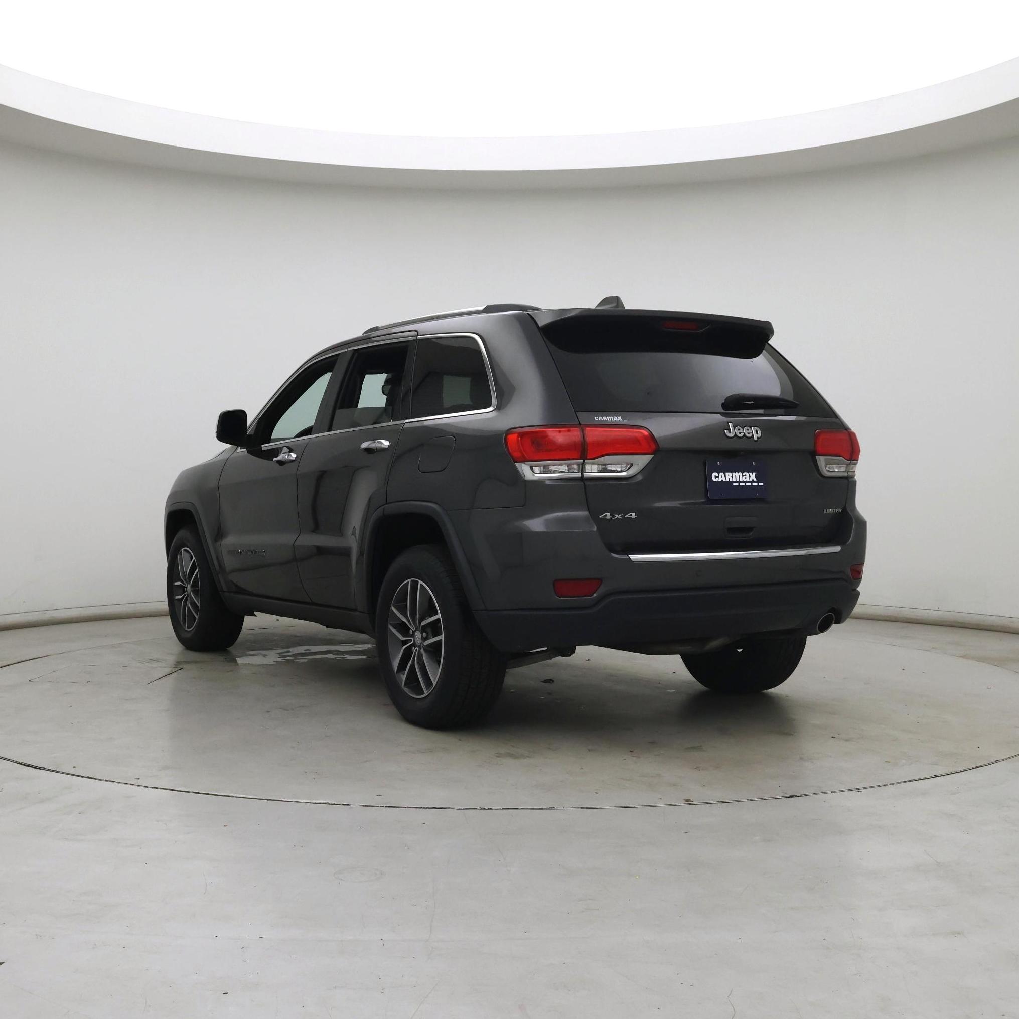 Thumbnail: 2018 Jeep Grand Cherokee - 2