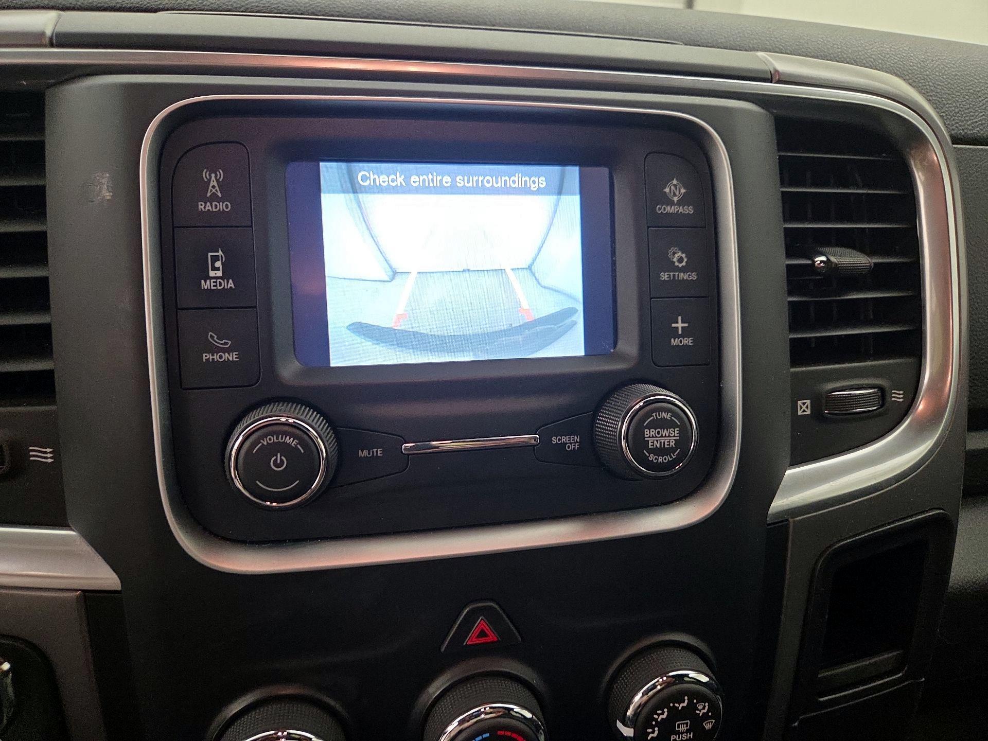 Thumbnail: 2022 RAM 1500 Classic - 14
