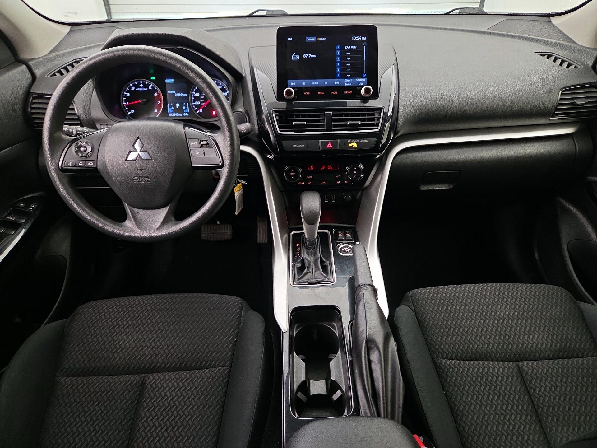 Thumbnail: 2023 Mitsubishi Eclipse Cross - 9