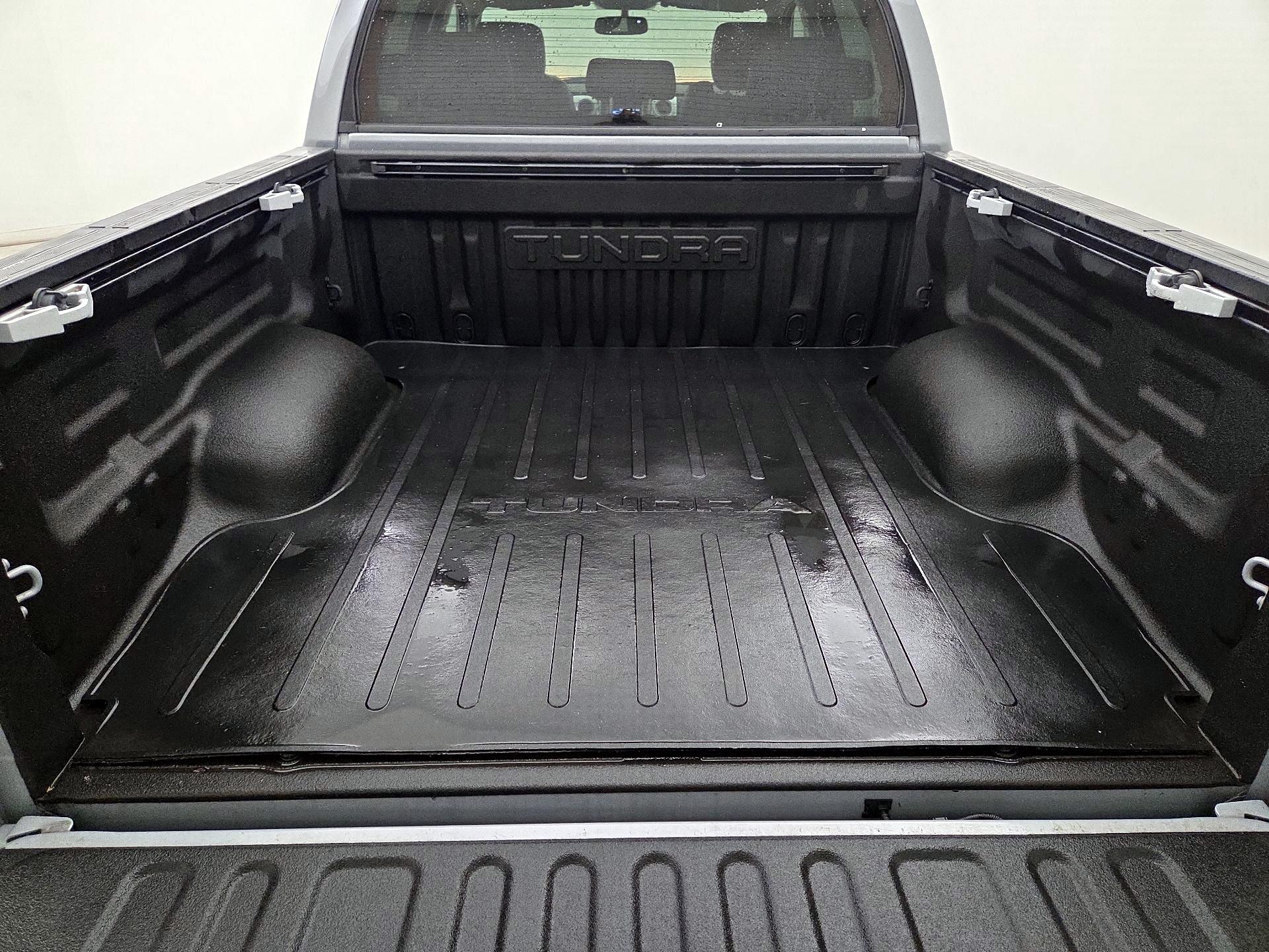 Thumbnail: 2017 Toyota Tundra - 20