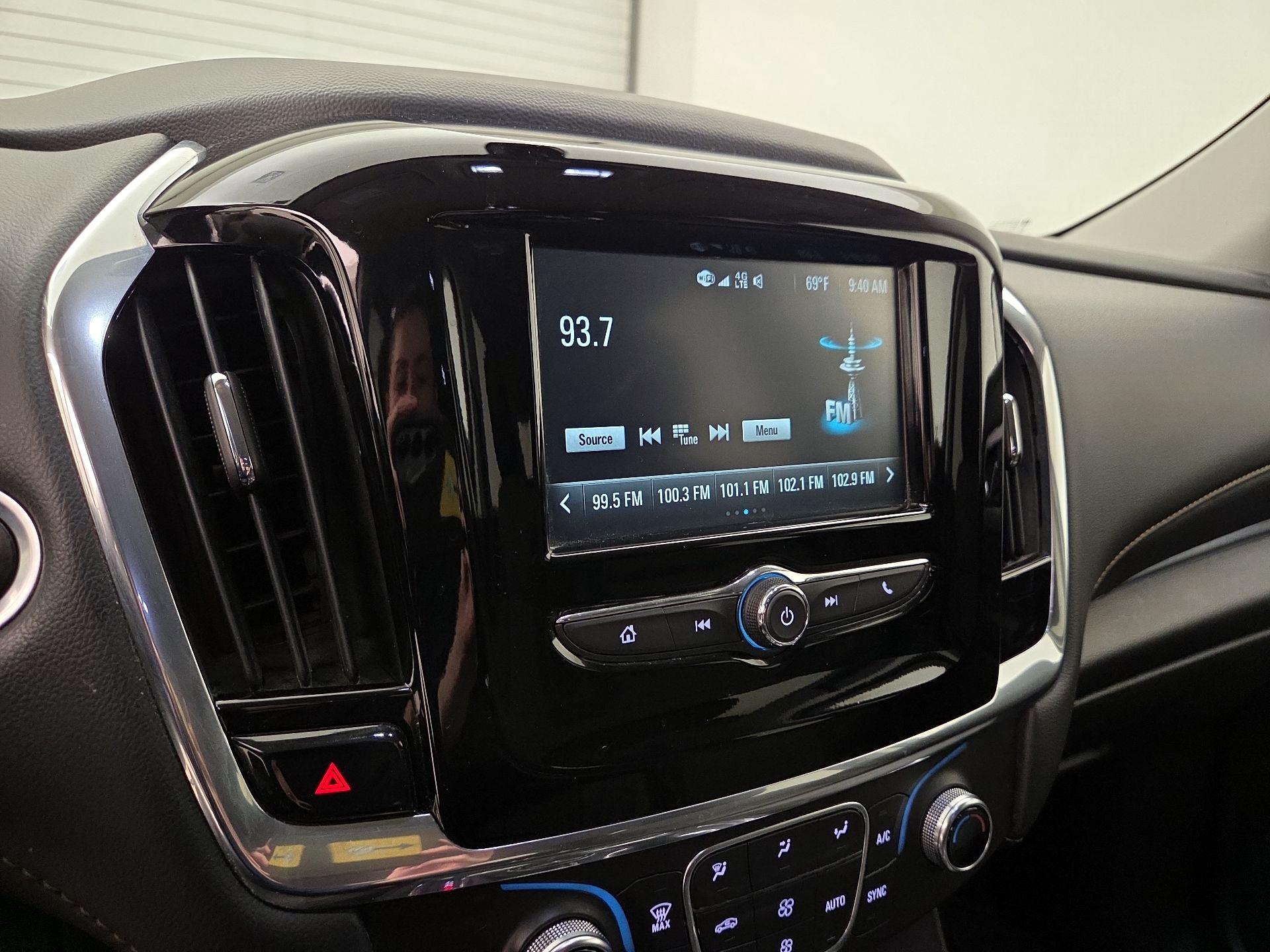 Thumbnail: 2018 Chevrolet Traverse - 13