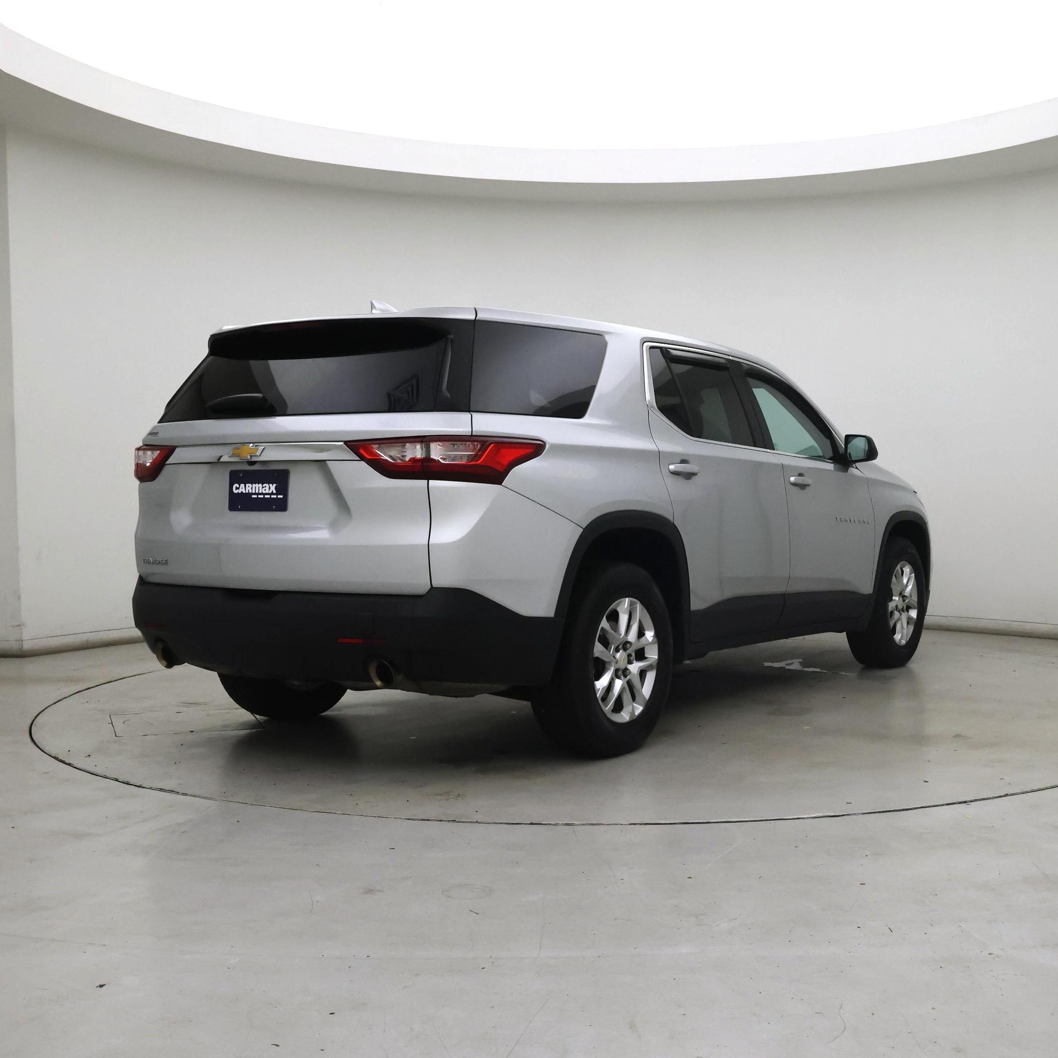 Thumbnail: 2018 Chevrolet Traverse - 8