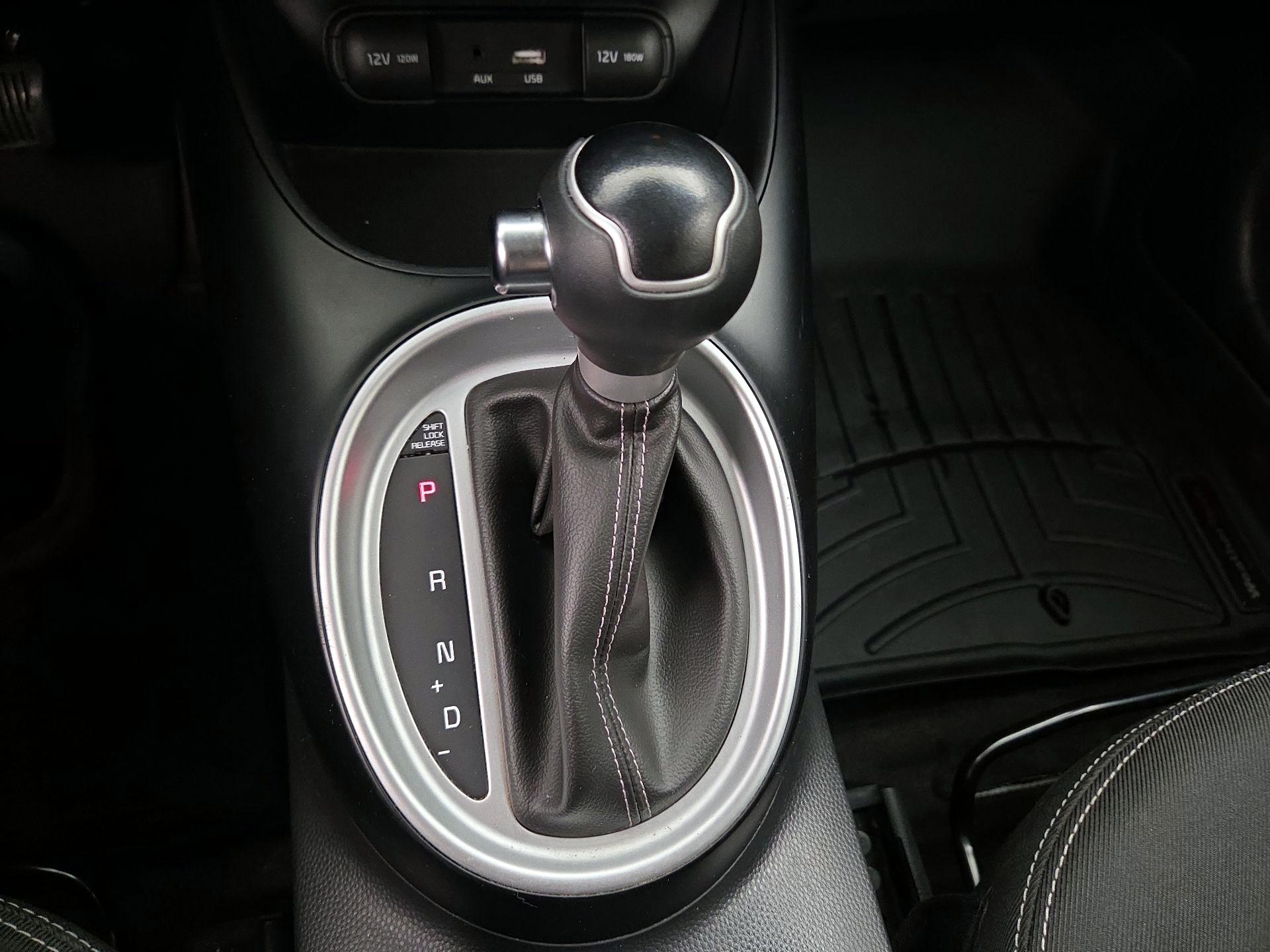Thumbnail: 2018 Kia Soul - 17