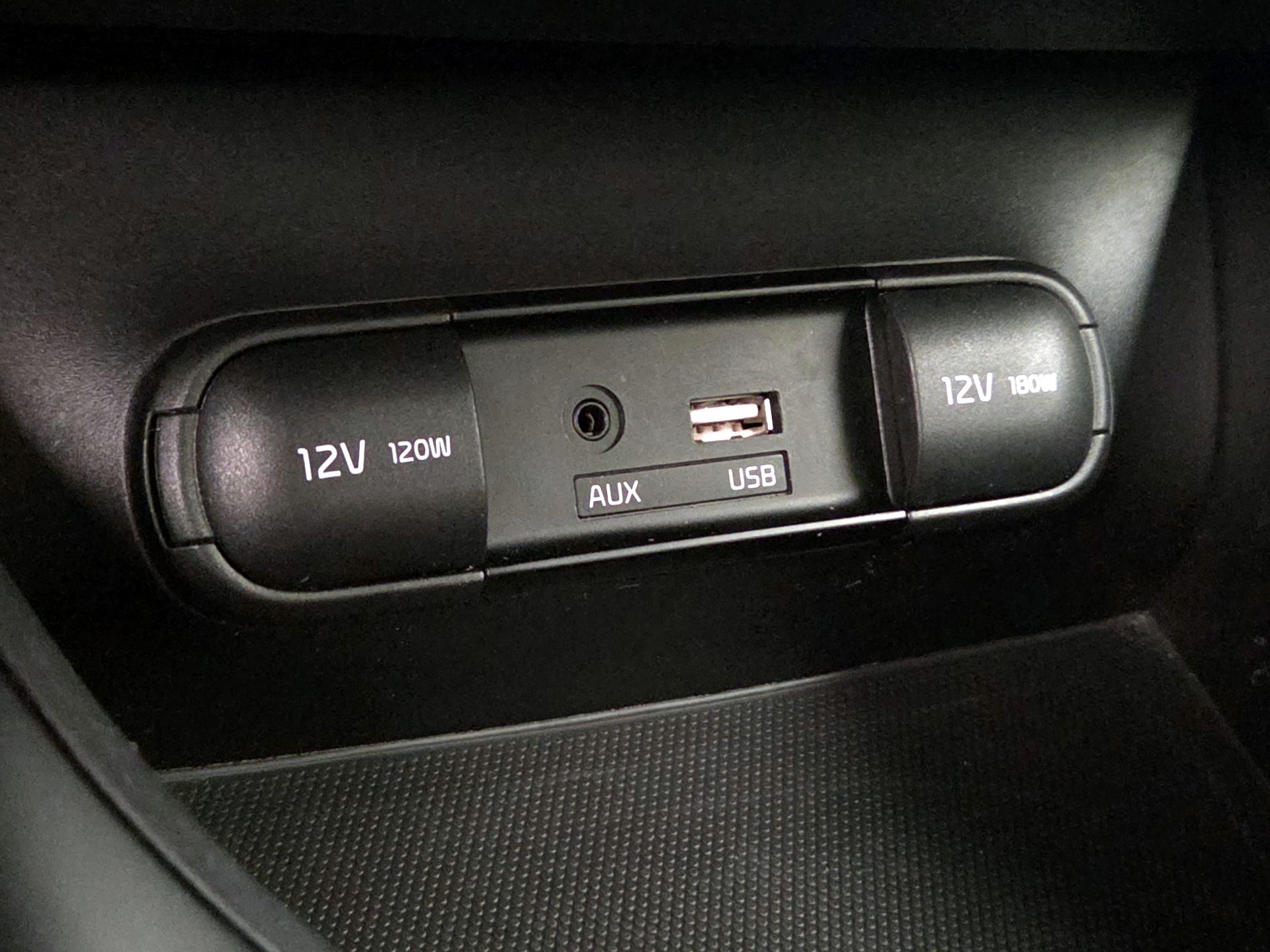 Thumbnail: 2018 Kia Soul - 18