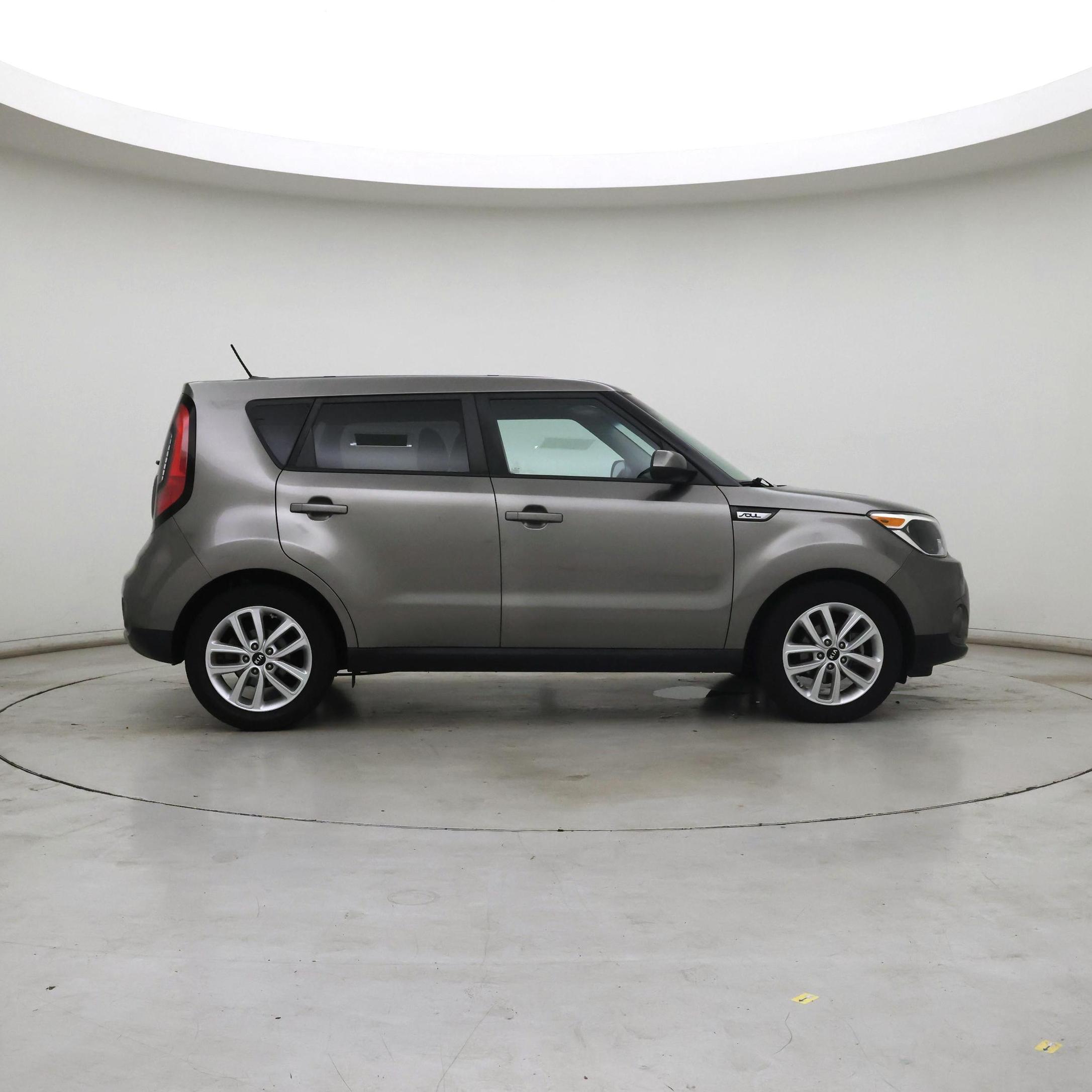 Thumbnail: 2018 Kia Soul - 7