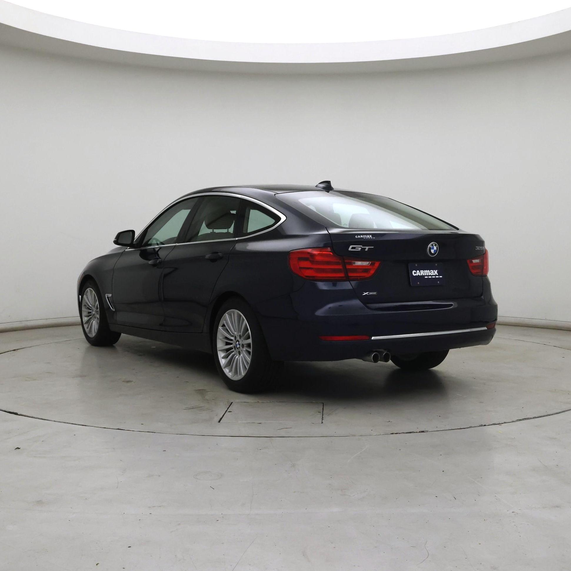 Thumbnail: 2015 BMW 3 Series - 2