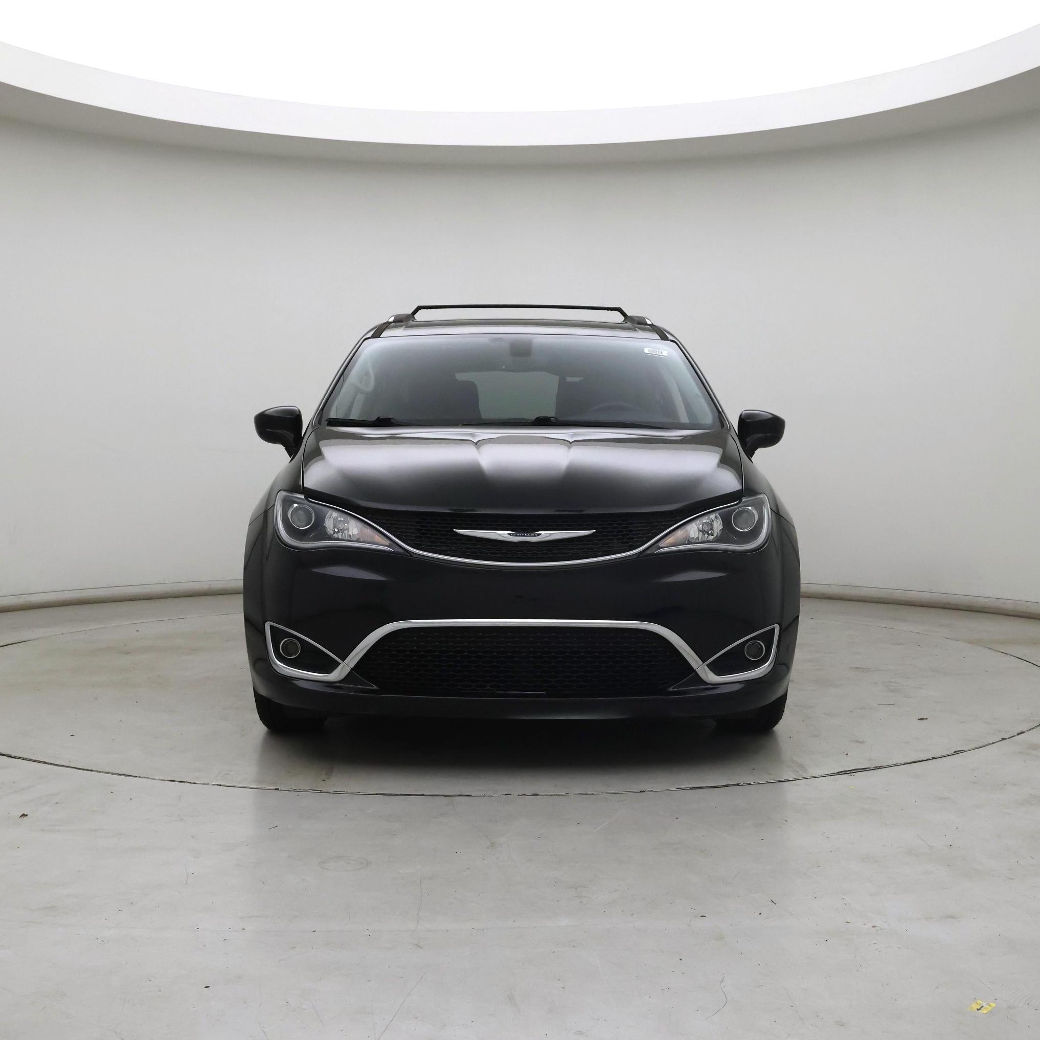 Thumbnail: 2020 Chrysler Pacifica - 5