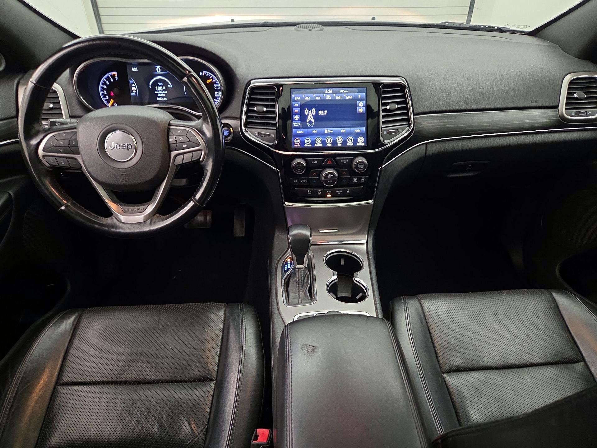 Thumbnail: 2020 Jeep Grand Cherokee - 9
