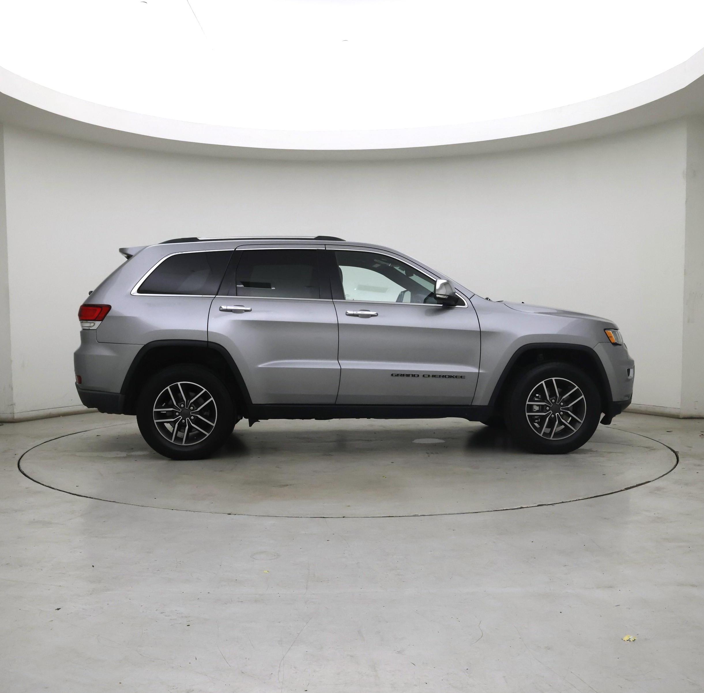 Thumbnail: 2020 Jeep Grand Cherokee - 7