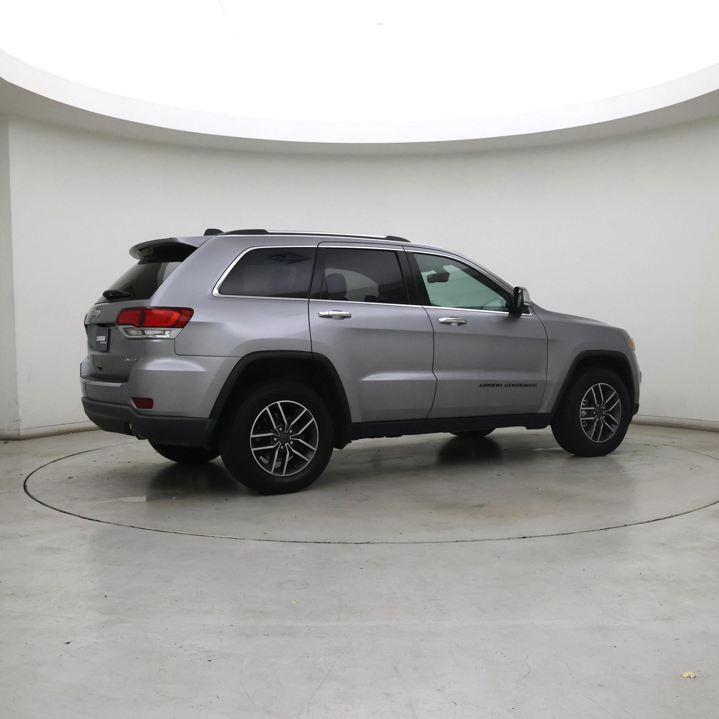Thumbnail: 2020 Jeep Grand Cherokee - 8