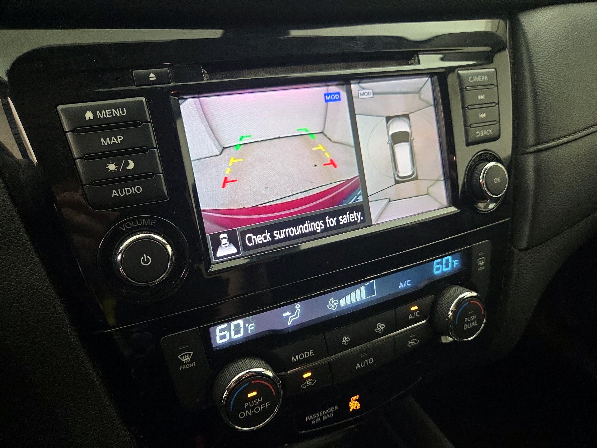 Thumbnail: 2019 Nissan Rogue - 14
