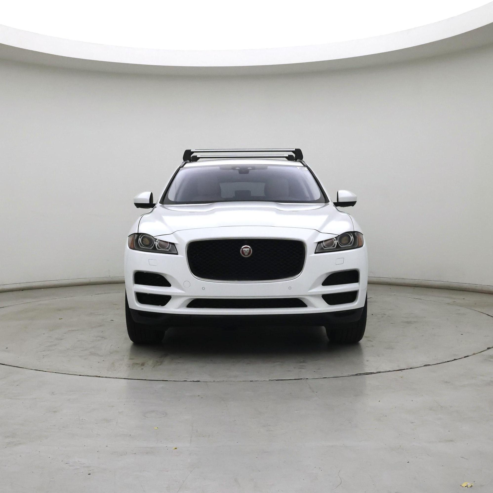 Thumbnail: 2019 Jaguar F-Pace - 5