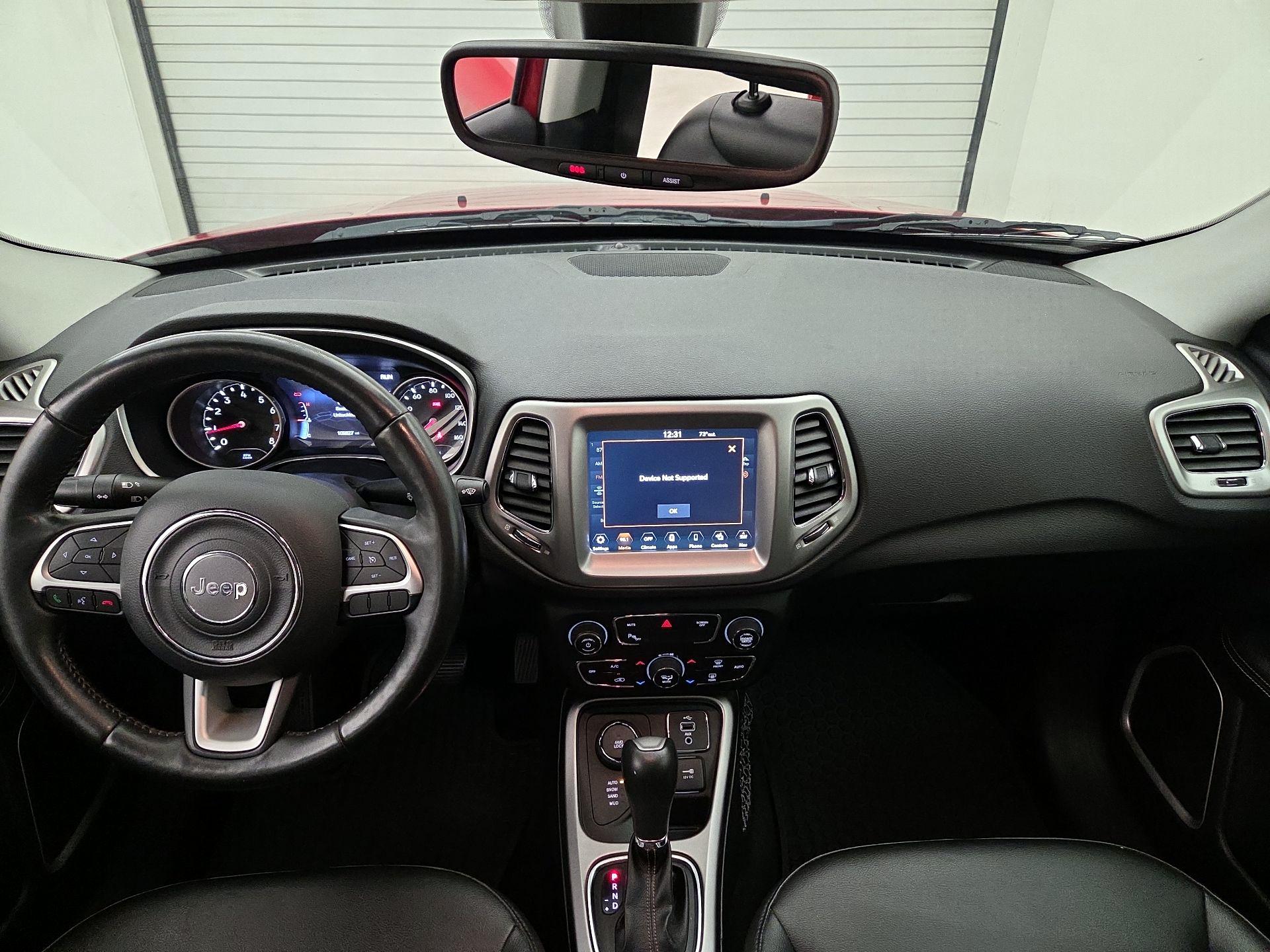 Thumbnail: 2018 Jeep Compass - 9