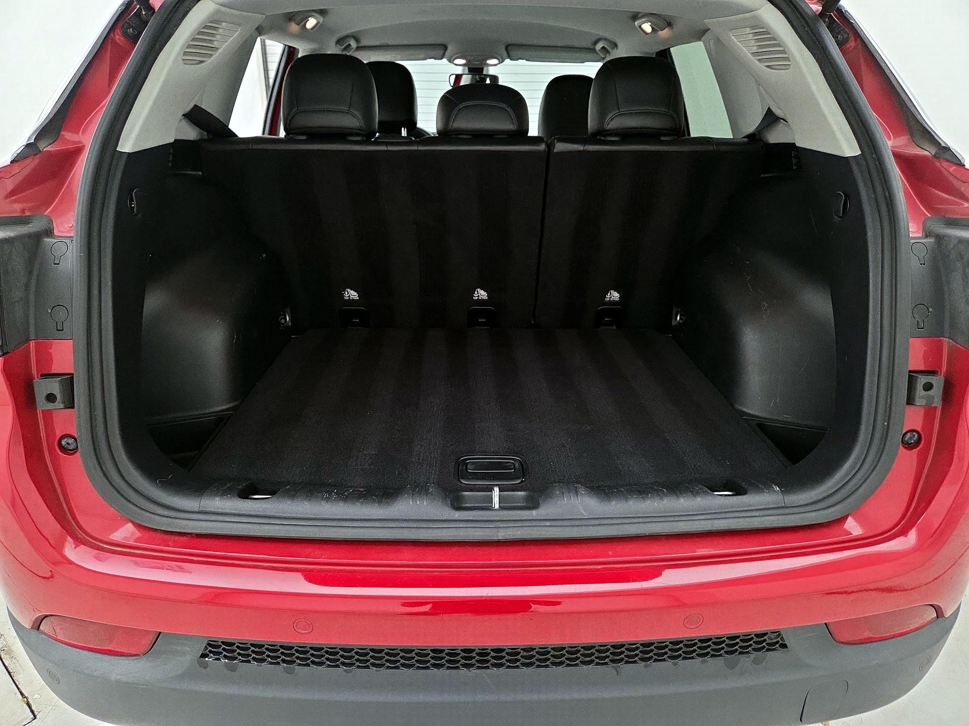 Thumbnail: 2018 Jeep Compass - 20