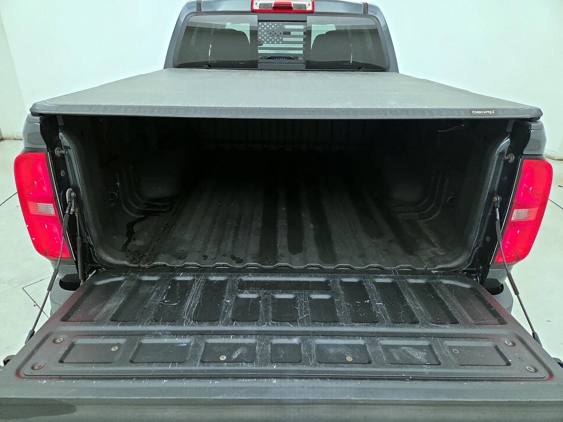 Thumbnail: 2018 Chevrolet Colorado - 20