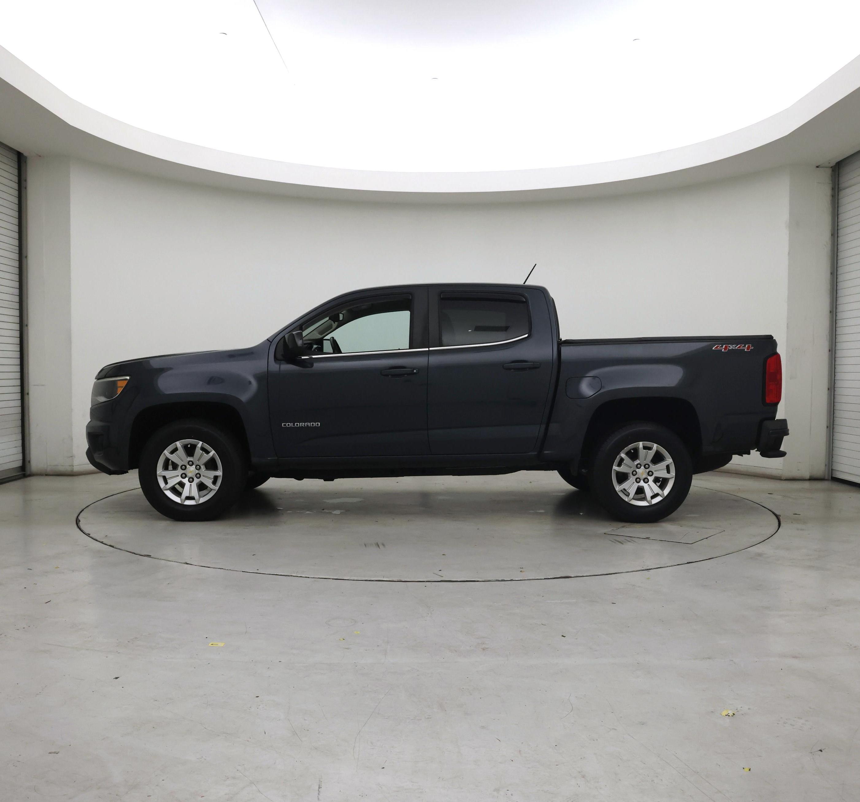 Thumbnail: 2018 Chevrolet Colorado - 3