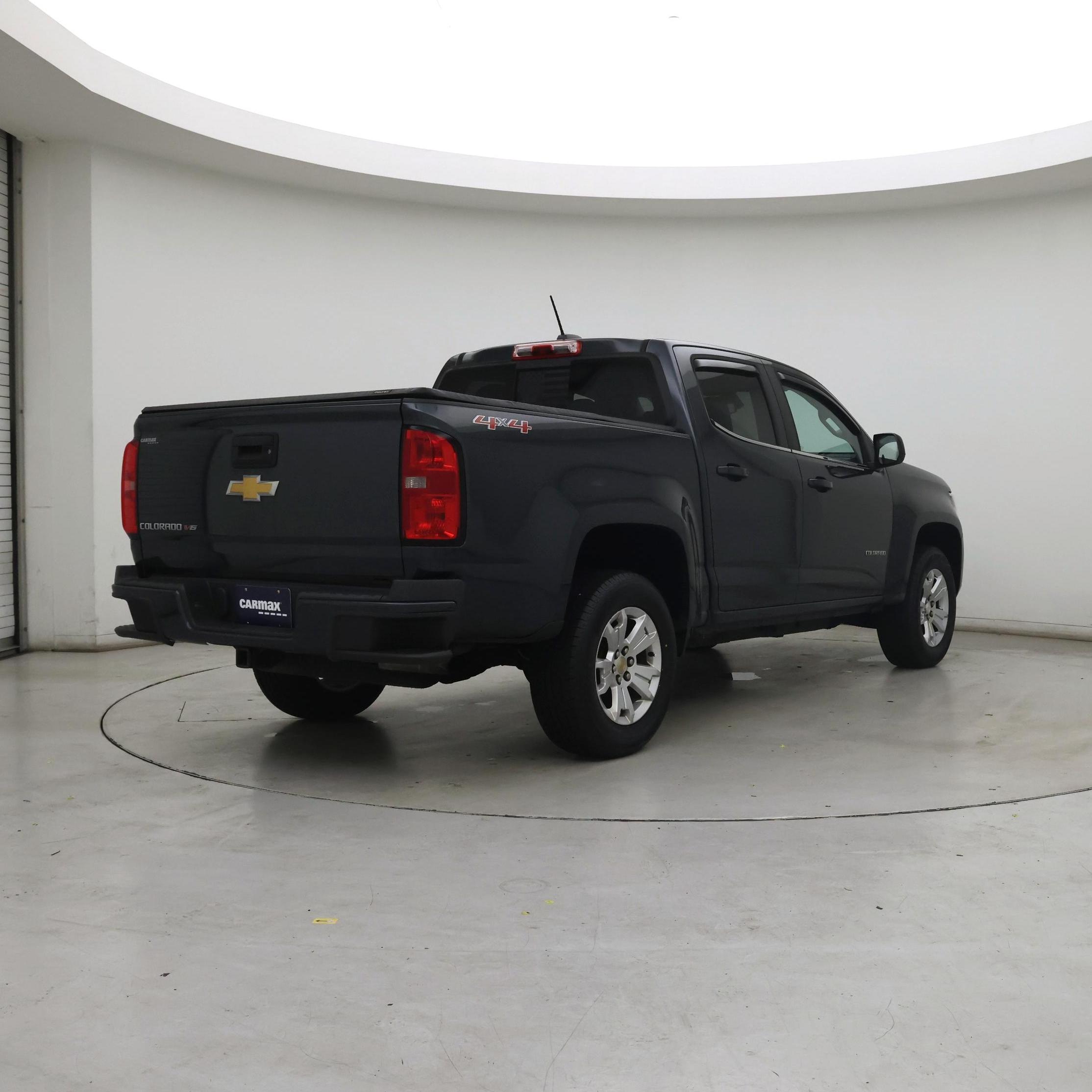 Thumbnail: 2018 Chevrolet Colorado - 8