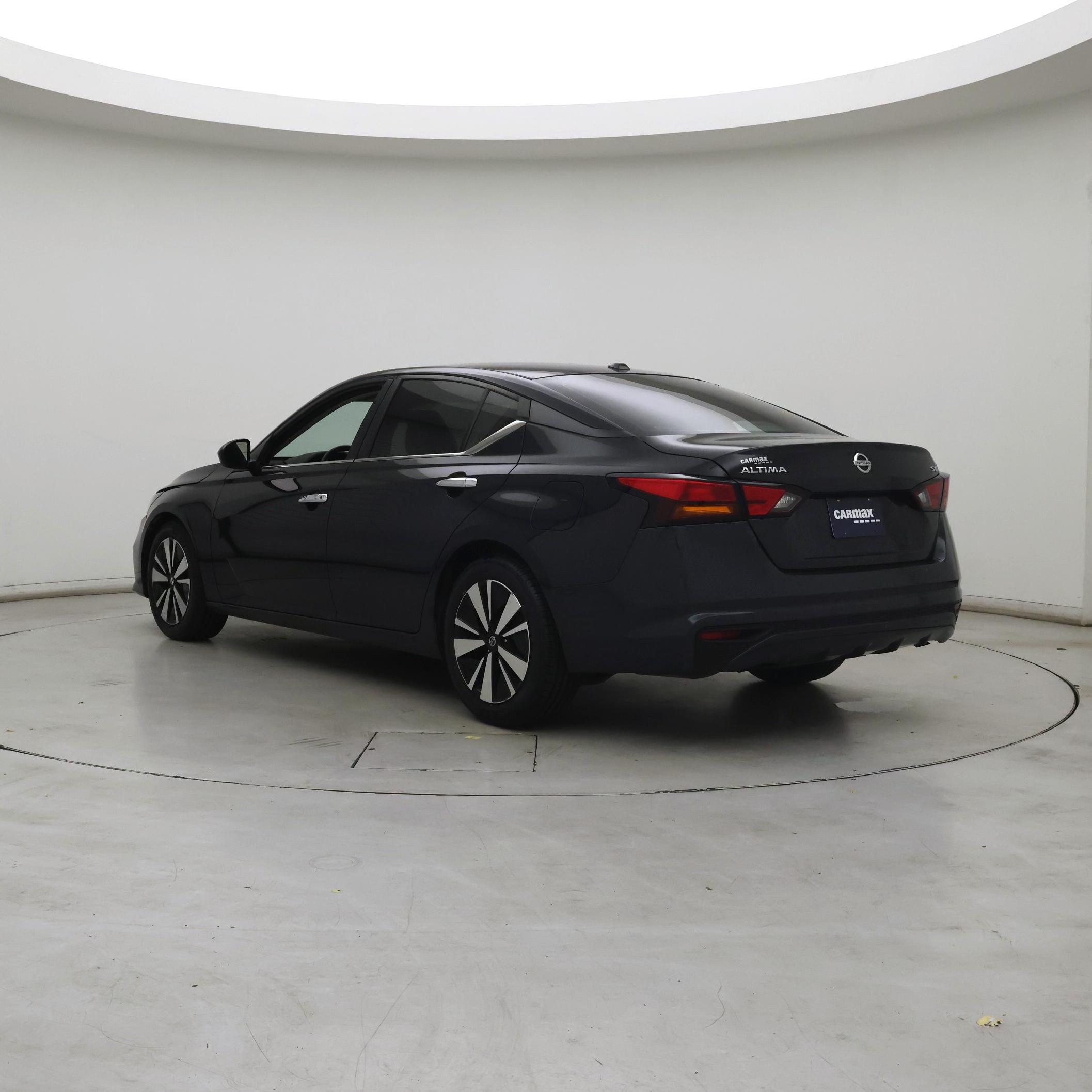 Thumbnail: 2021 Nissan Altima - 2