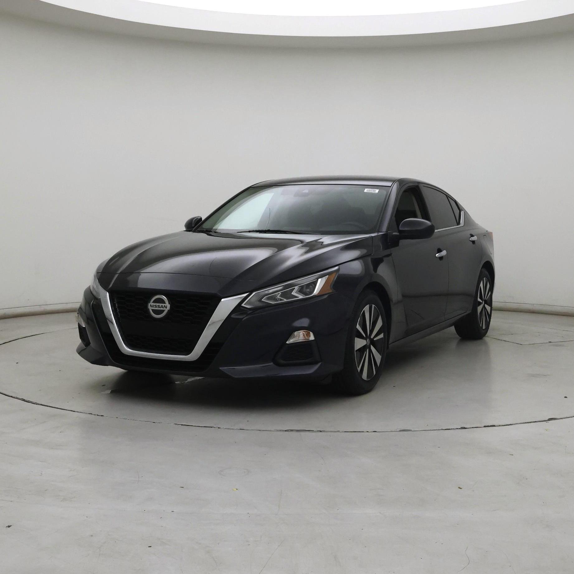 Thumbnail: 2021 Nissan Altima - 4