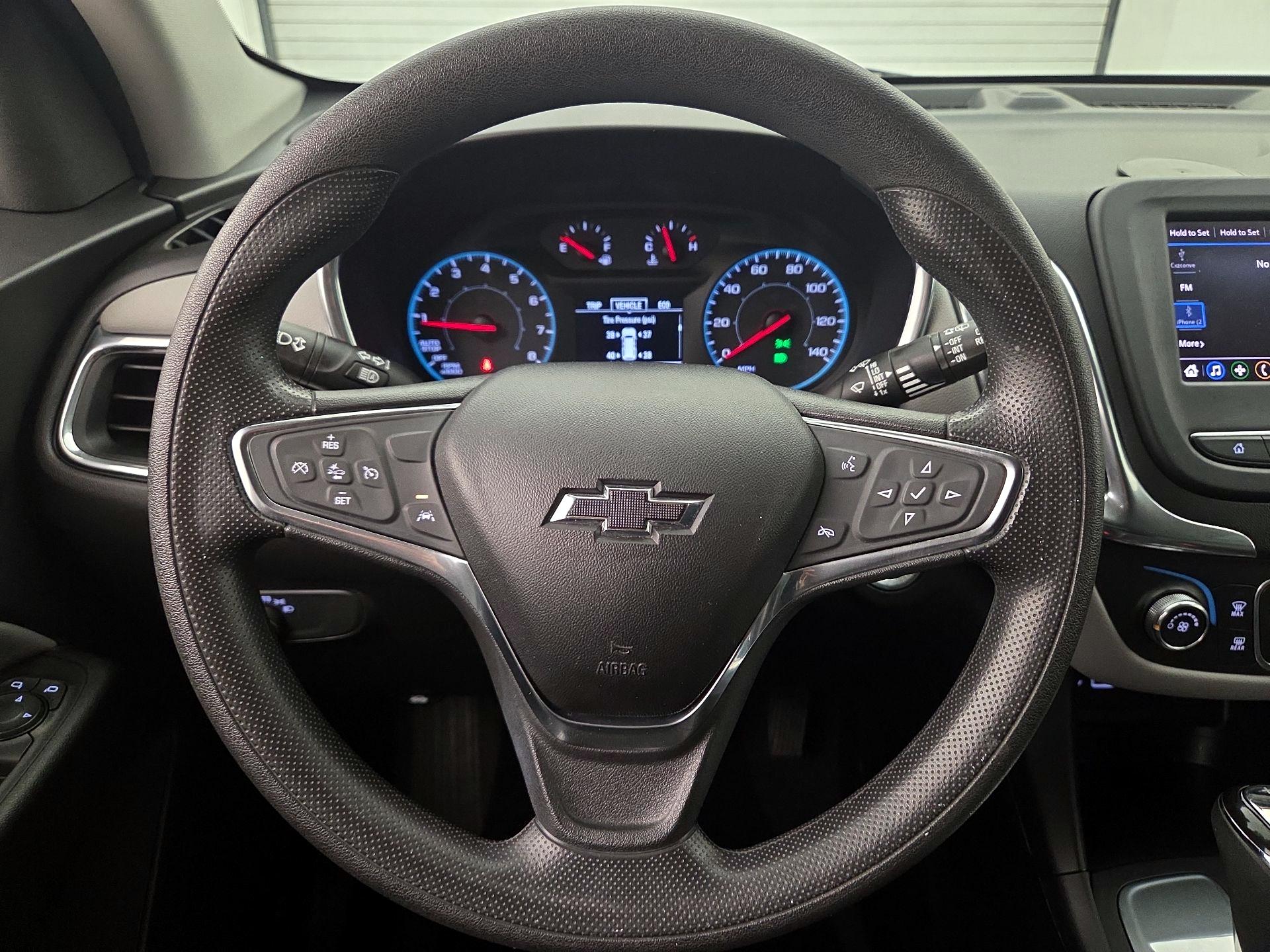 Thumbnail: 2020 Chevrolet Equinox - 10