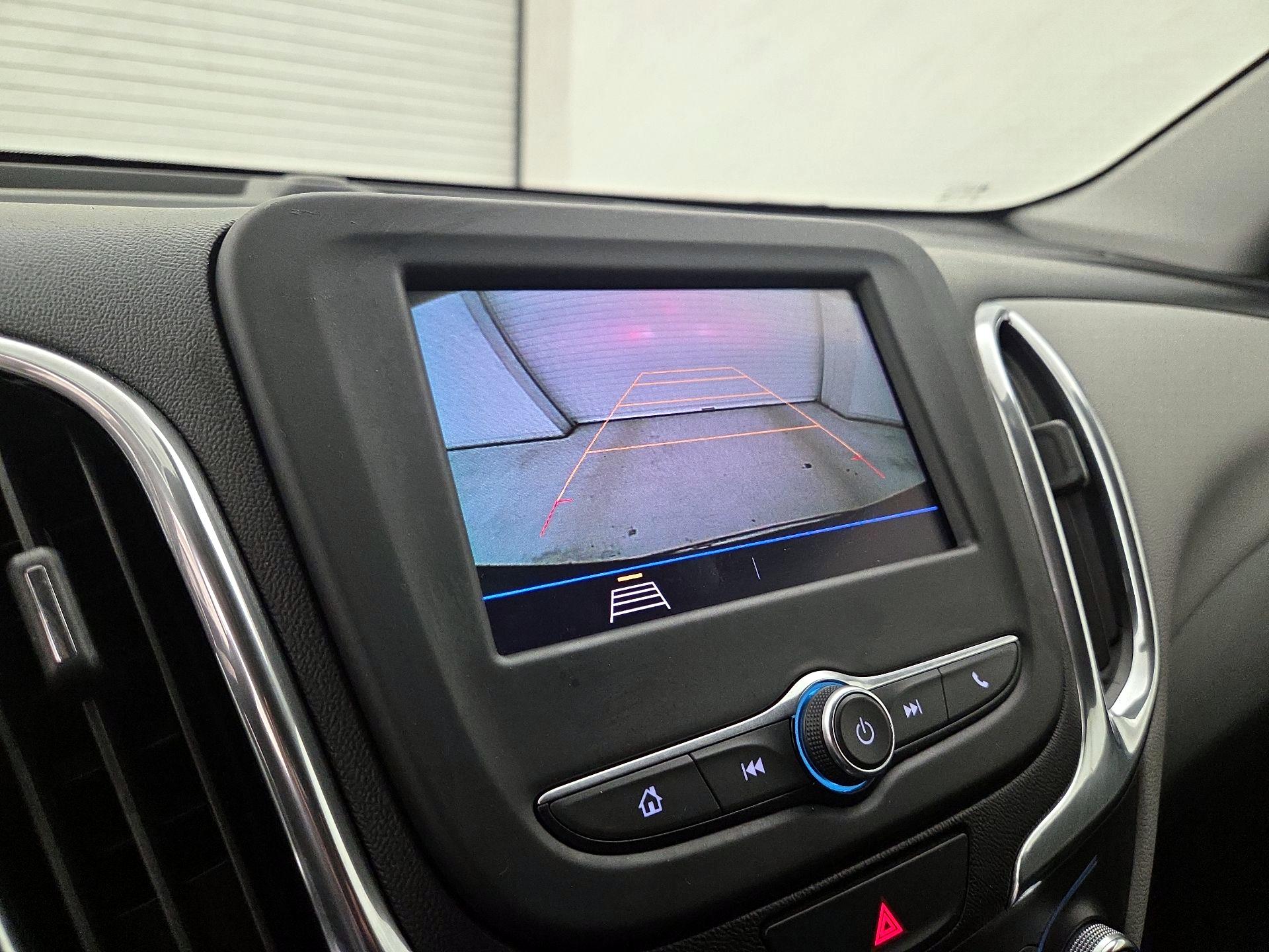 Thumbnail: 2020 Chevrolet Equinox - 14