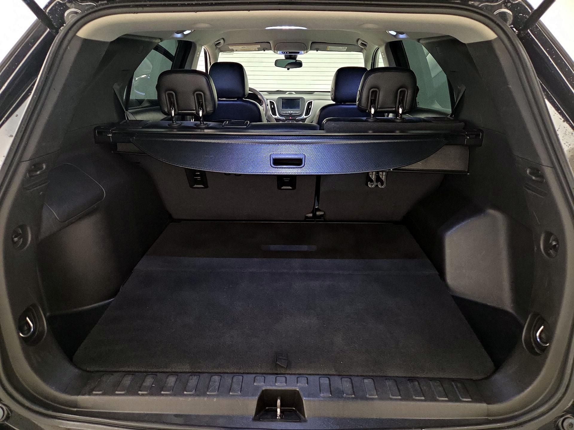 Thumbnail: 2020 Chevrolet Equinox - 20
