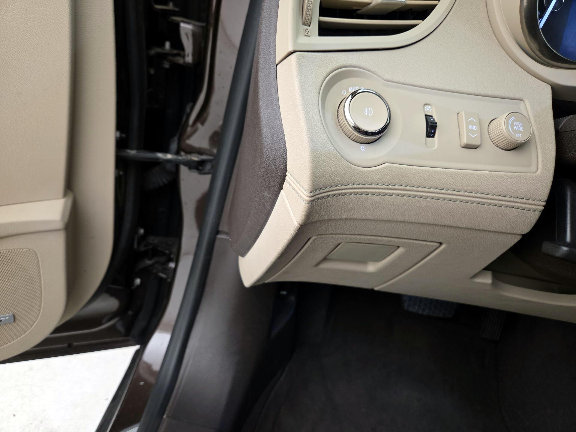 Thumbnail: 2015 Buick LaCrosse - 13
