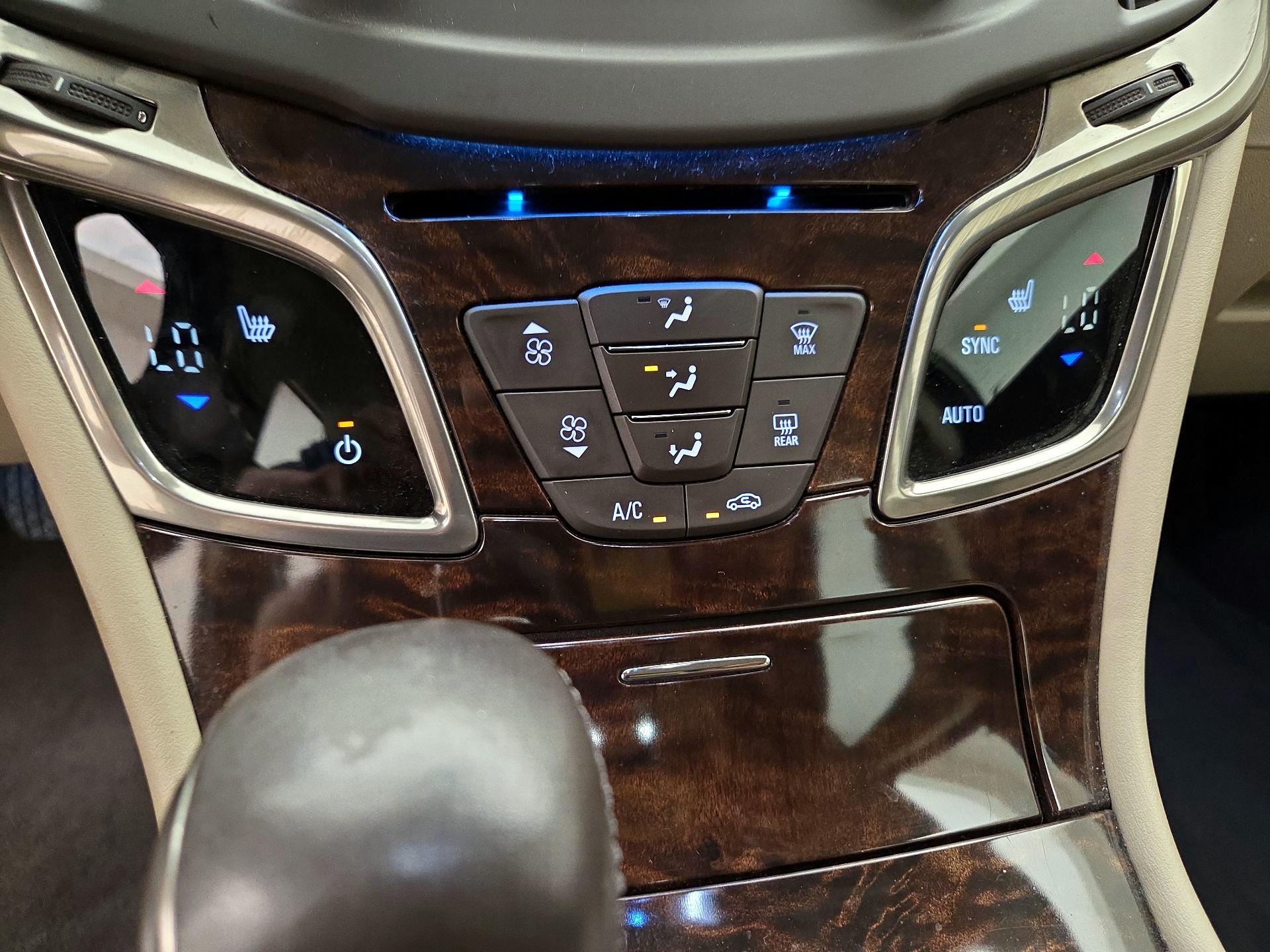 Thumbnail: 2015 Buick LaCrosse - 16