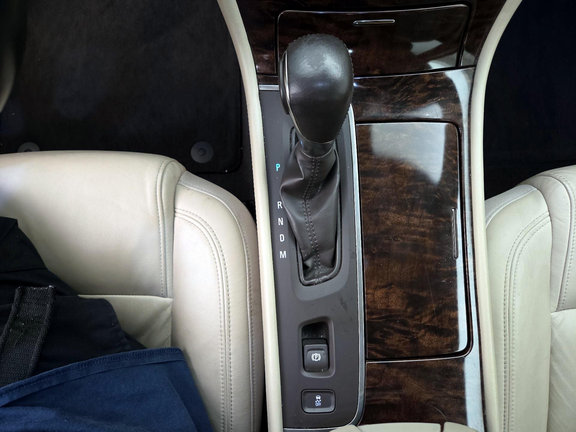 Thumbnail: 2015 Buick LaCrosse - 17
